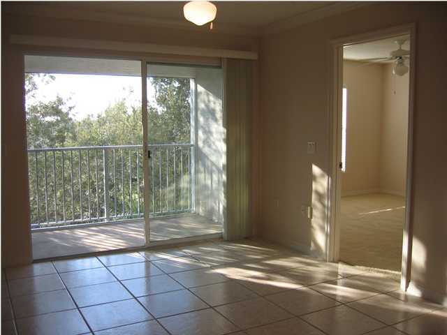 THE FLORIDA CLUB - Residential Lease