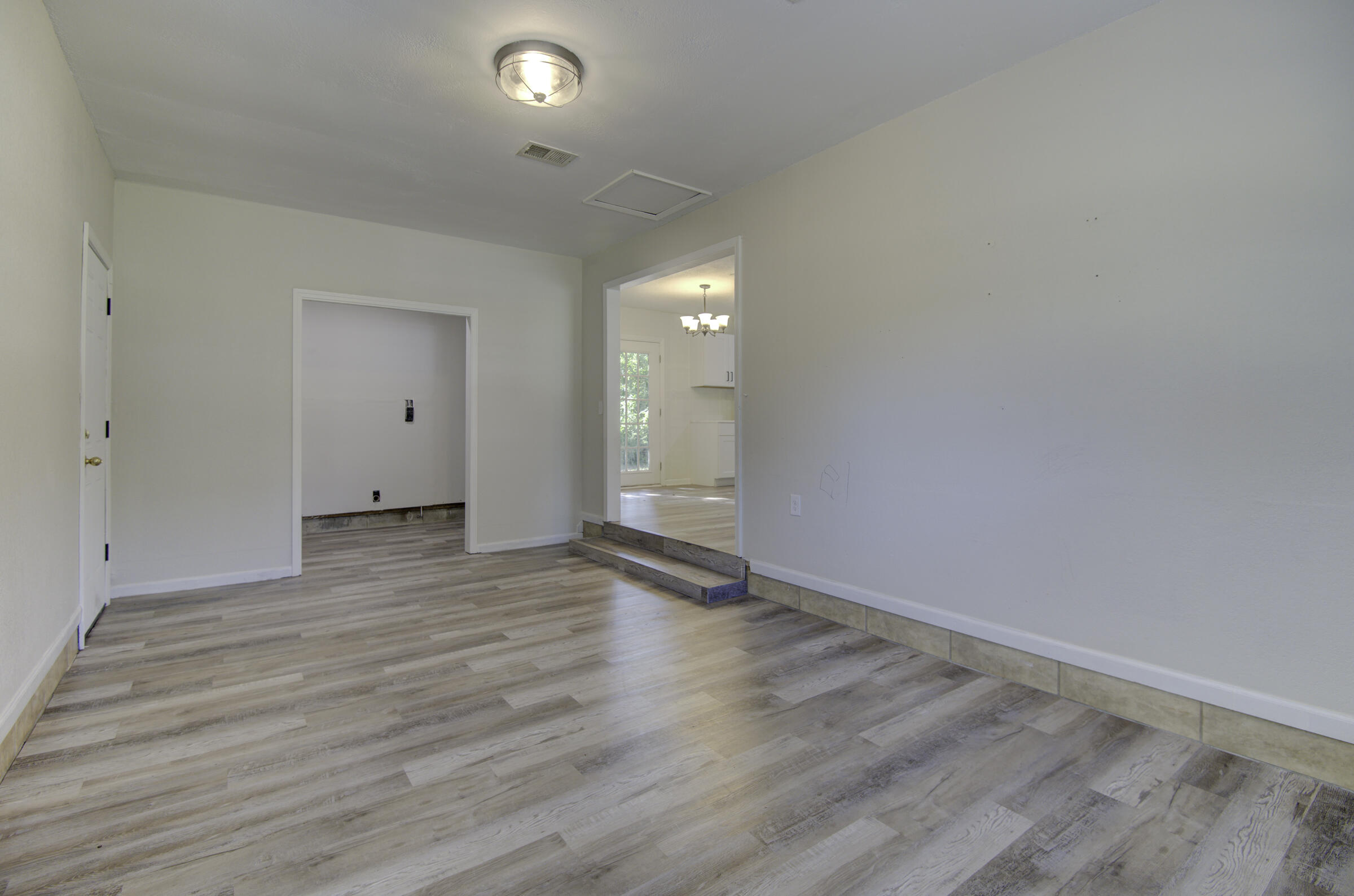 NONESUCH WAY - Residential