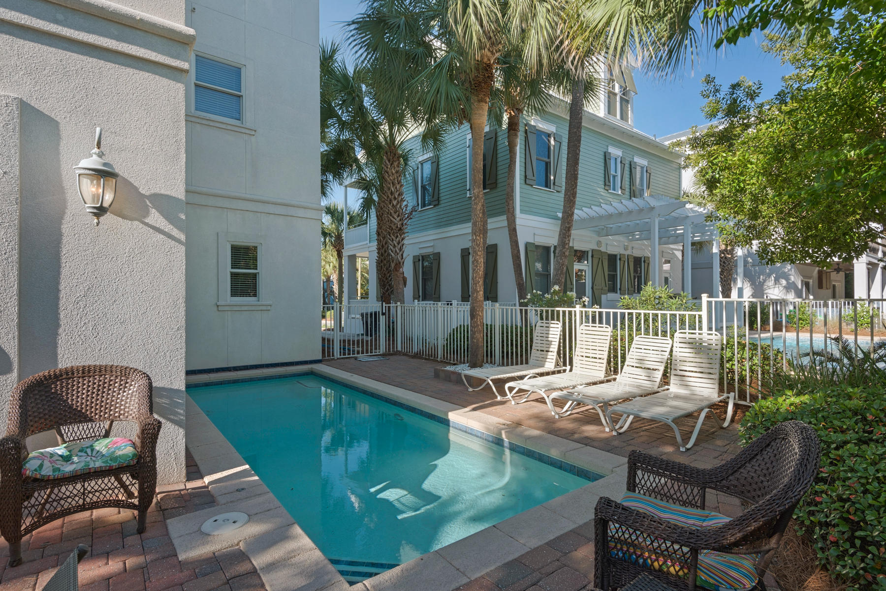 FRANGISTA BEACH 1ST ADDN - Residential