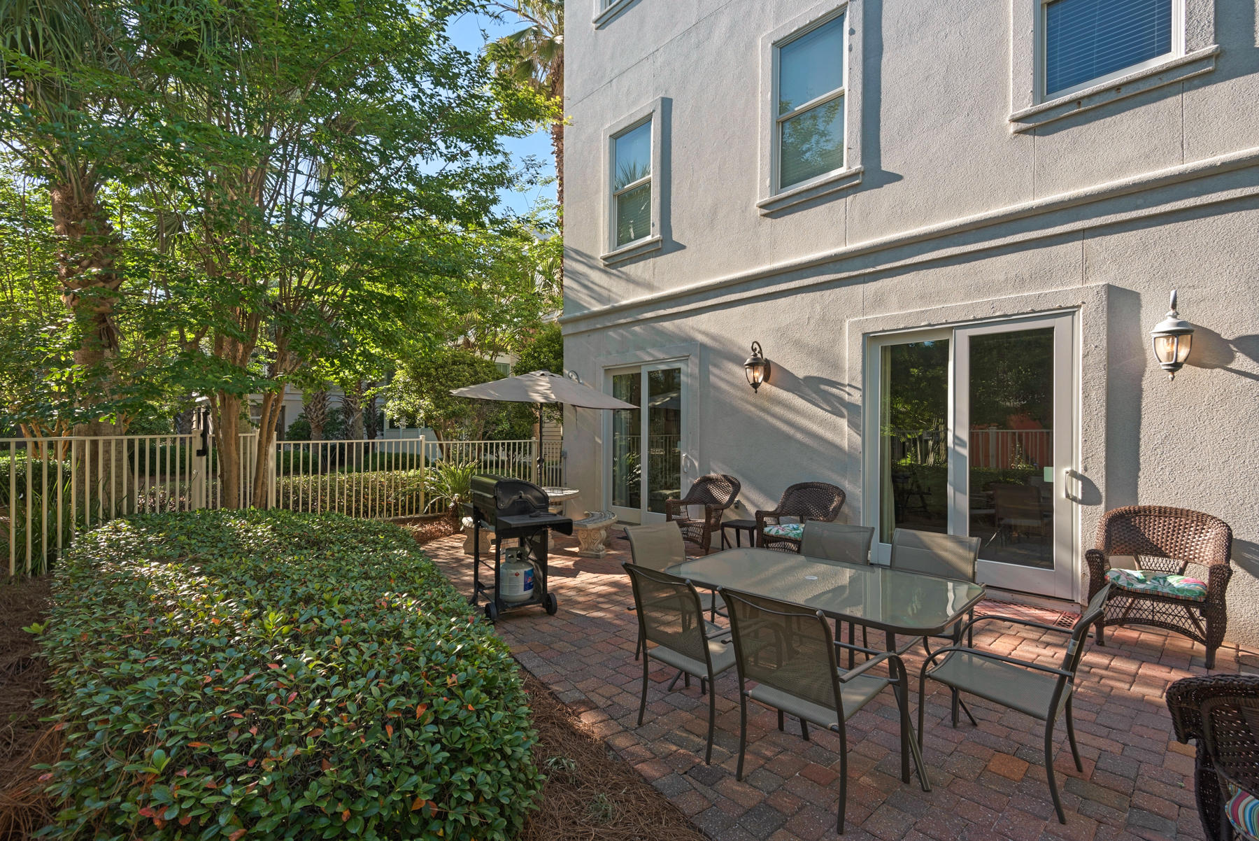 FRANGISTA BEACH 1ST ADDN - Residential