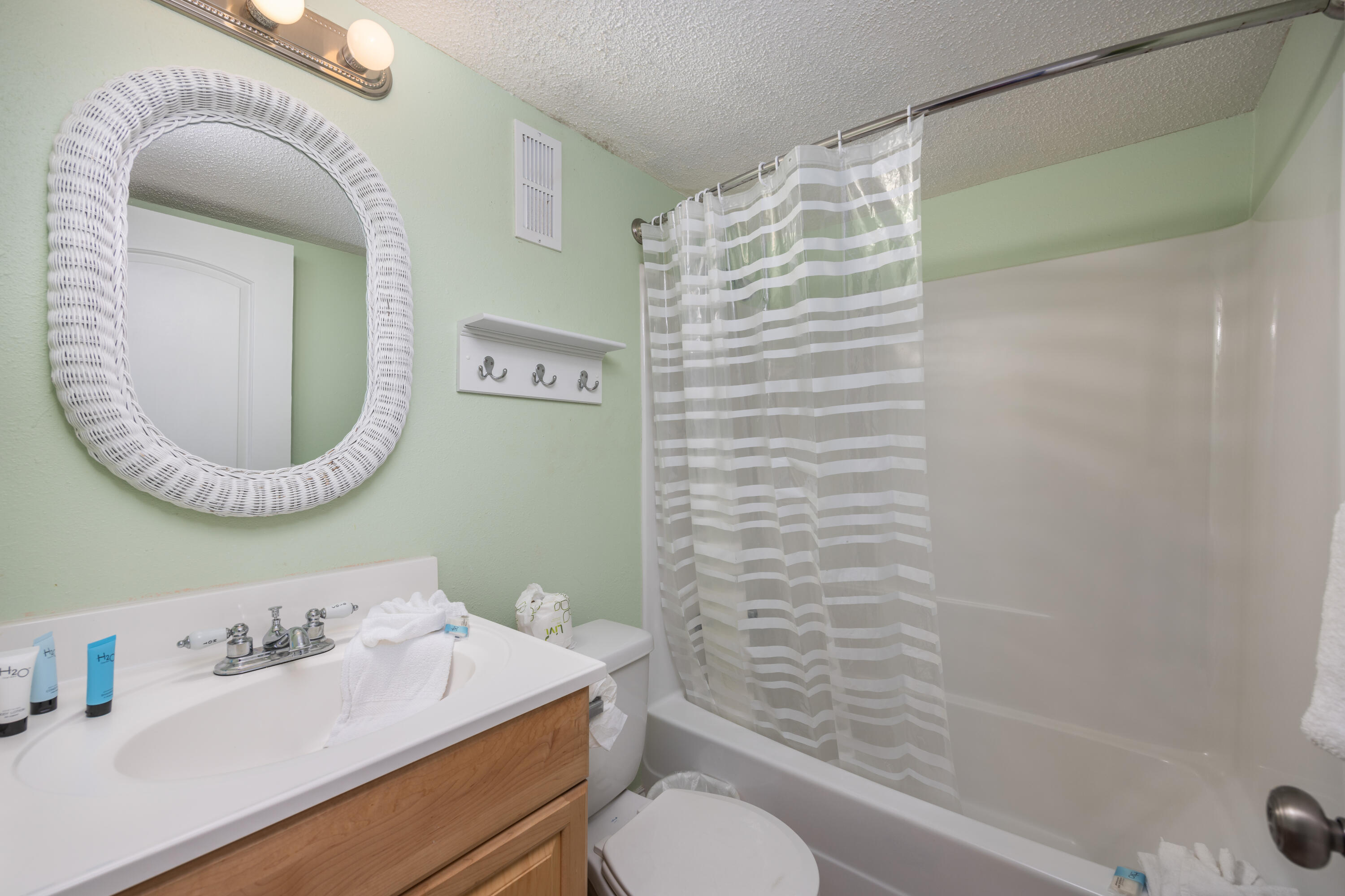 ISLAND ECHO CONDO - Residential