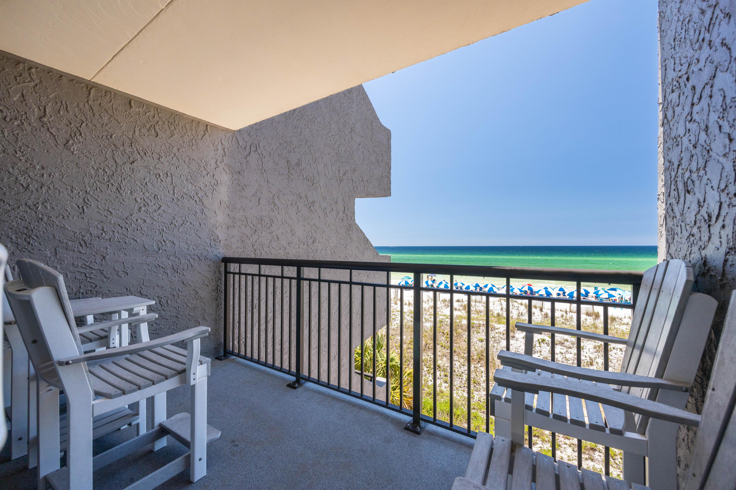 ISLAND ECHO CONDO - Residential