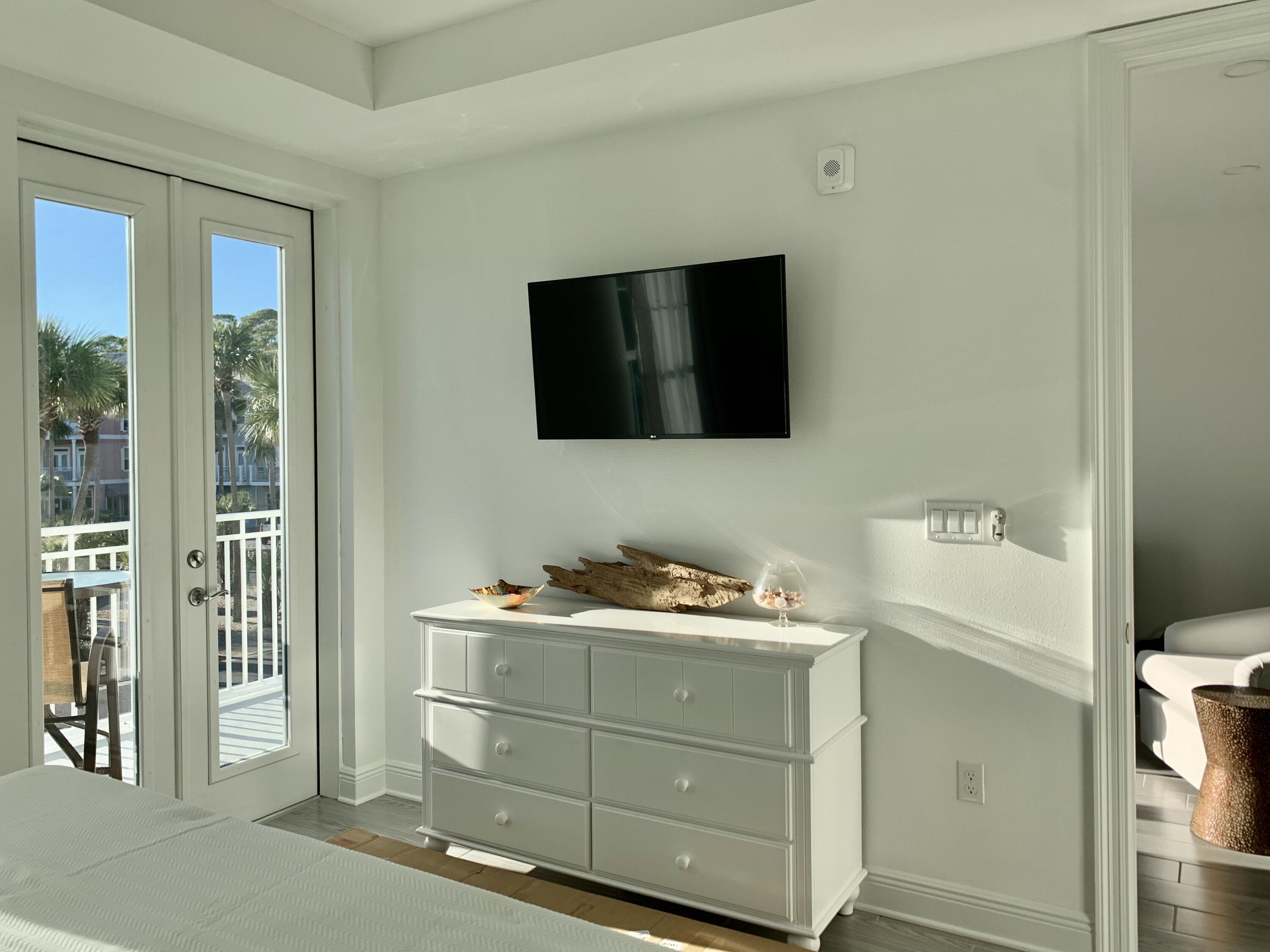 Gulf Place Residences - Residential