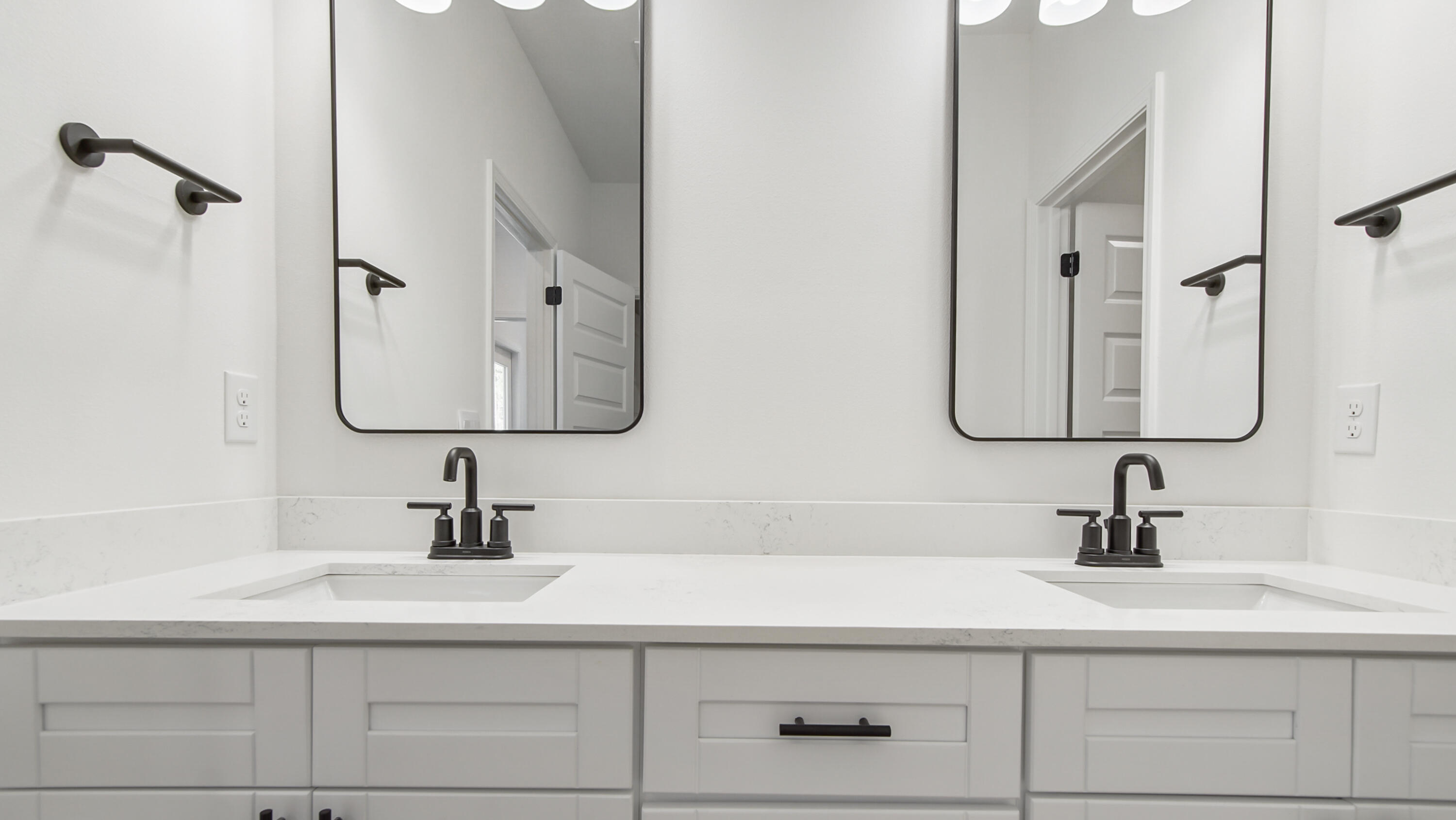 Crest Bay Cottages - Residential