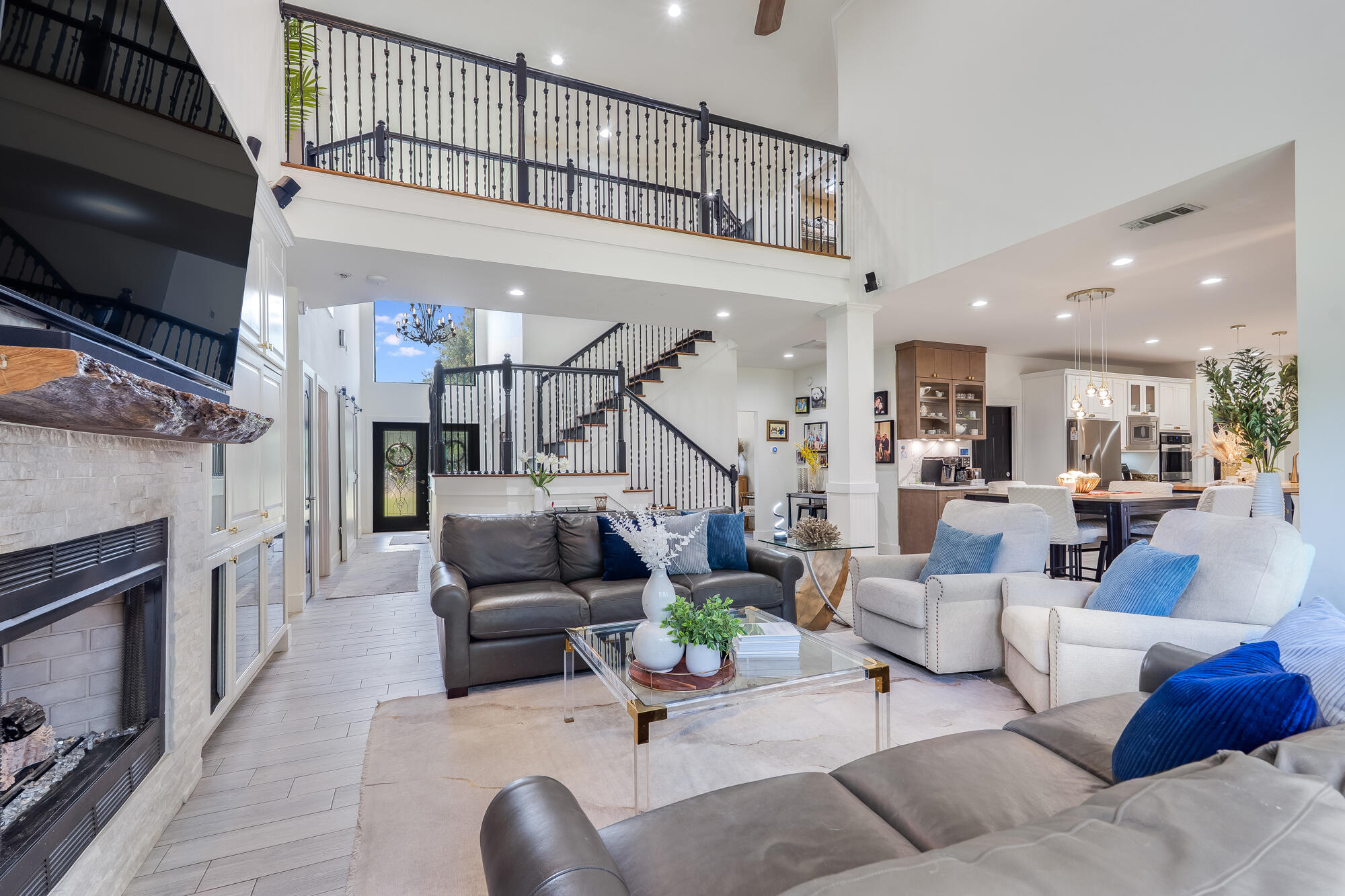 EMERALD BAY BAYWINDS GOLF ESTATES - Residential