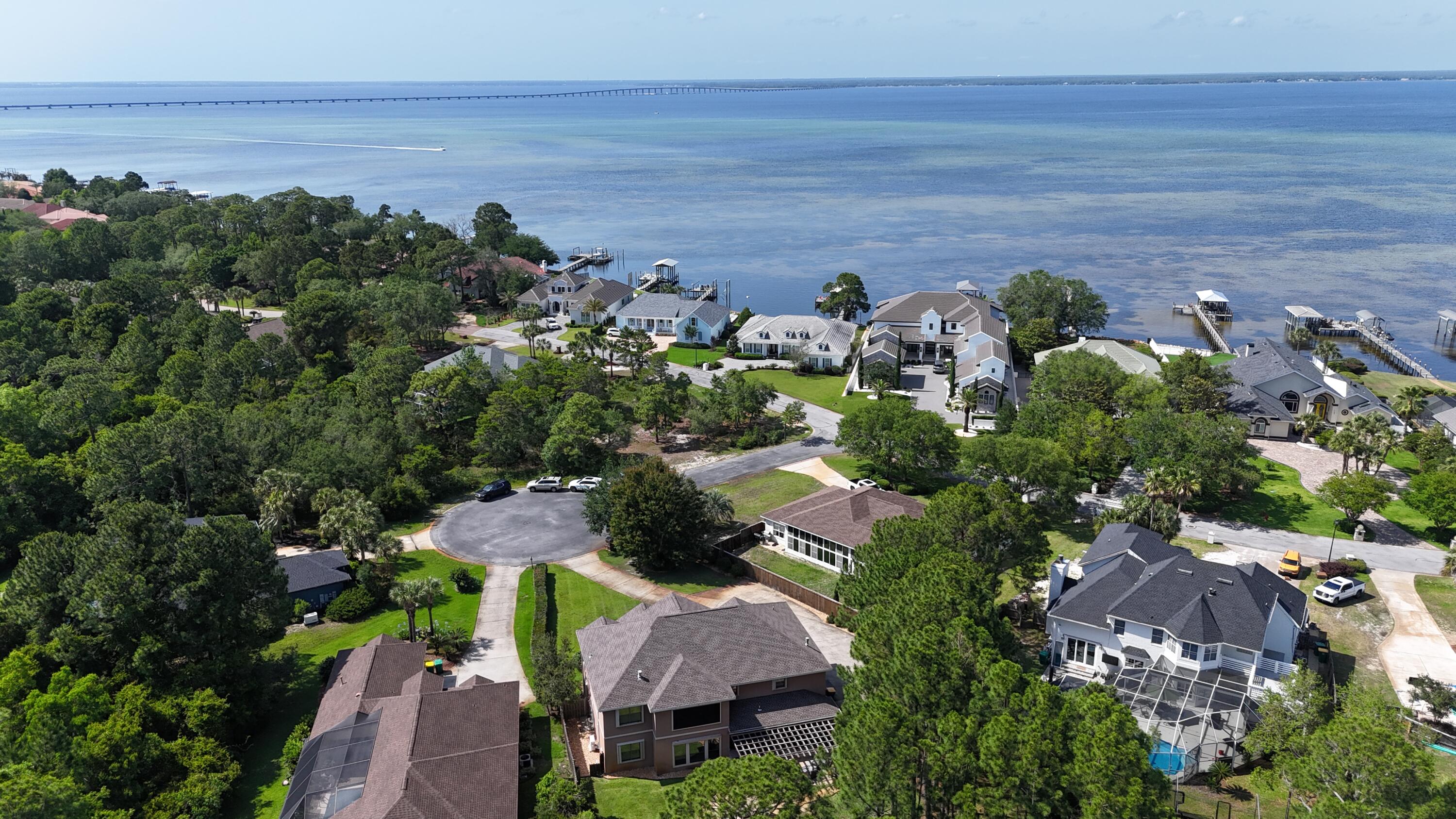 EMERALD BAY BAYWINDS GOLF ESTATES - Residential