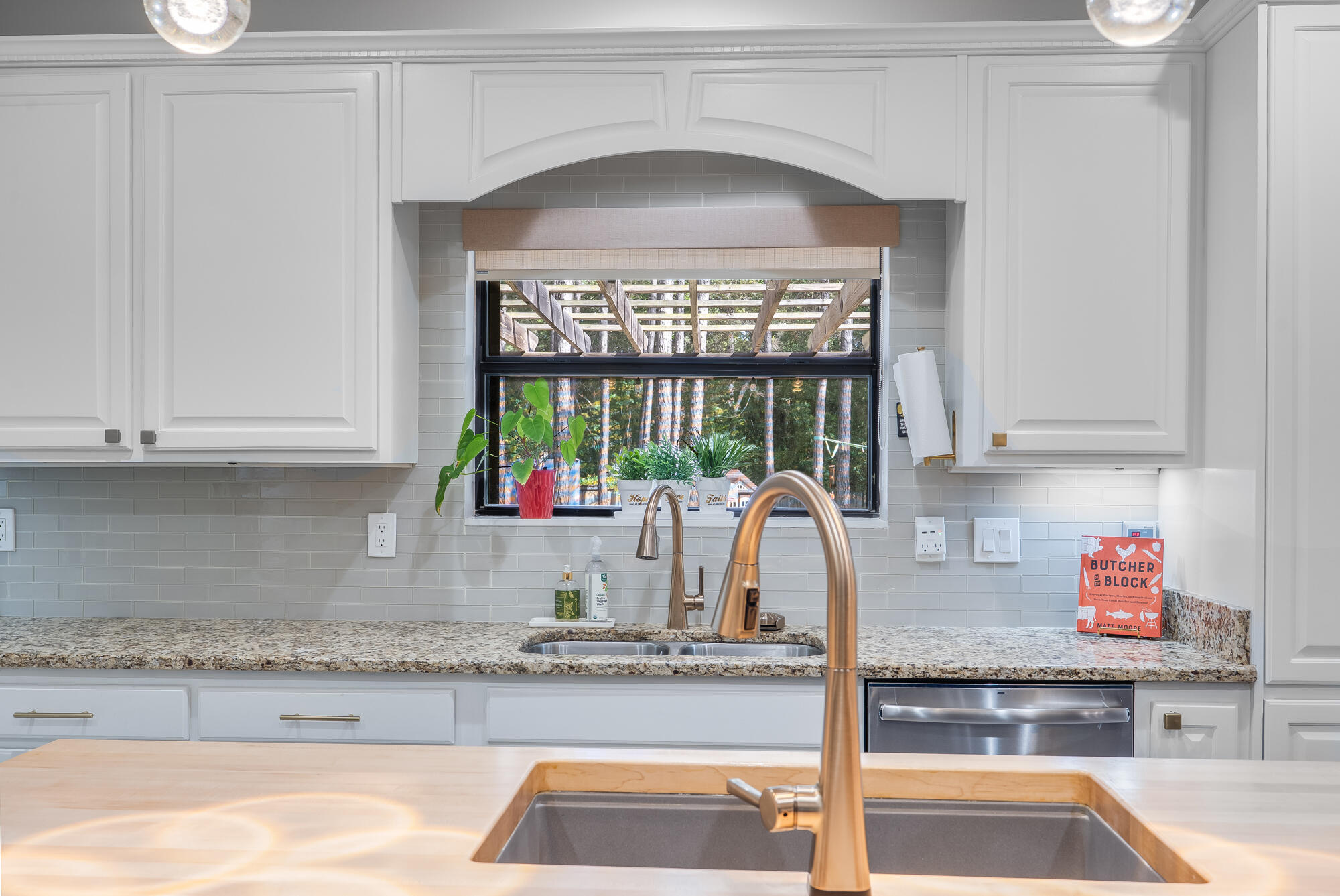 EMERALD BAY BAYWINDS GOLF ESTATES - Residential