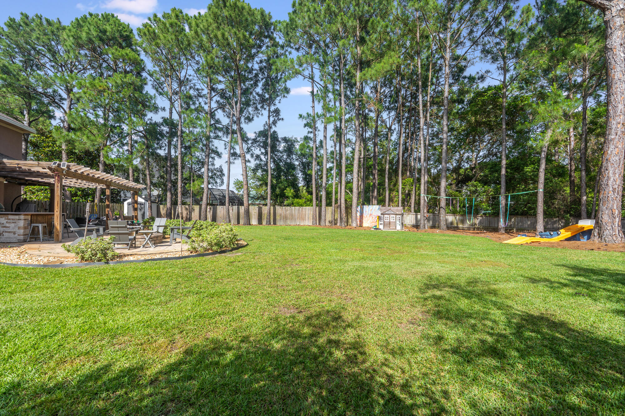 EMERALD BAY BAYWINDS GOLF ESTATES - Residential