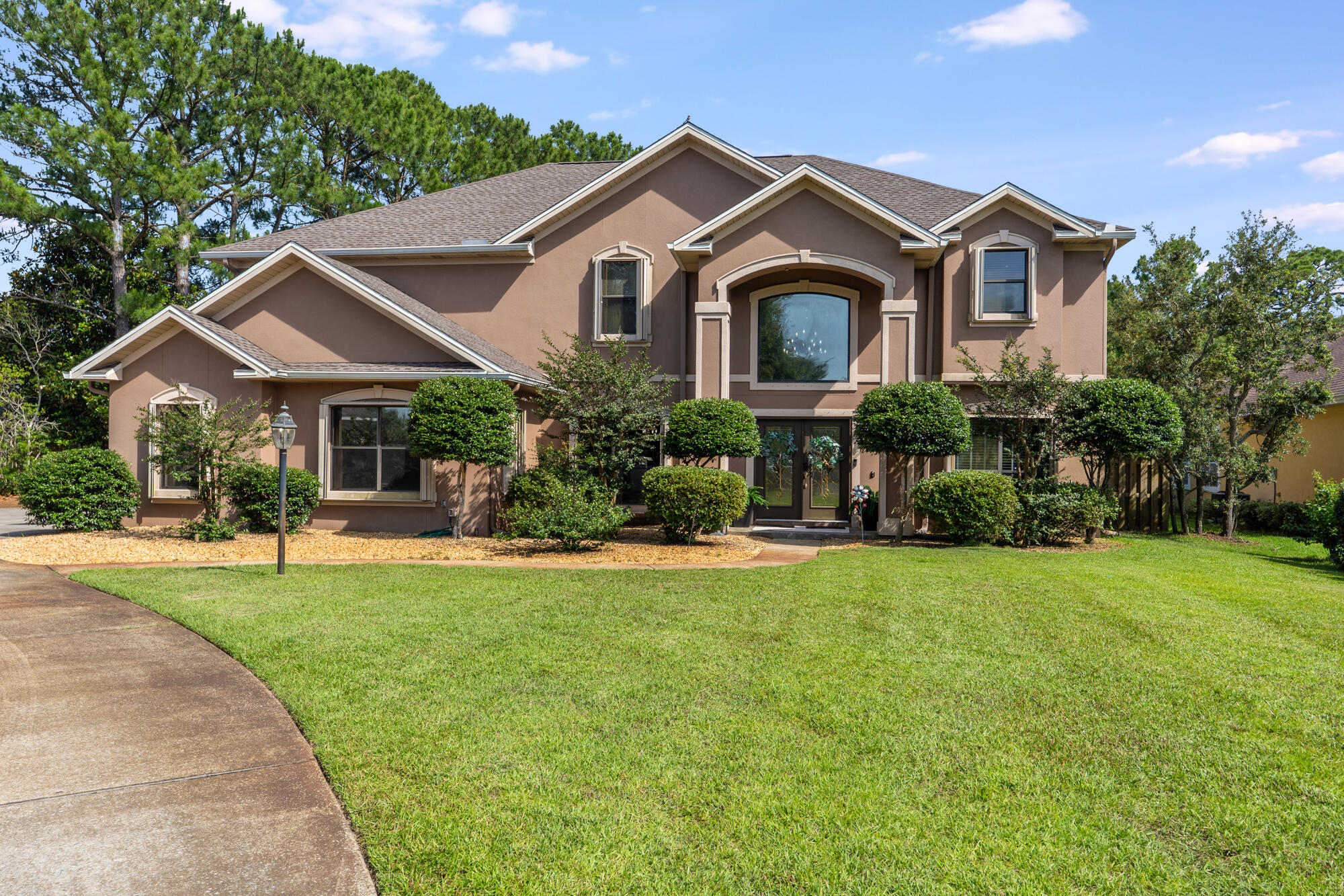 EMERALD BAY BAYWINDS GOLF ESTATES - Residential