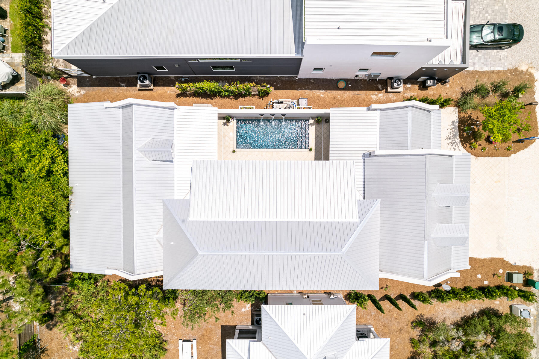 GULF SHORE MANOR-SEAGROVE - Residential
