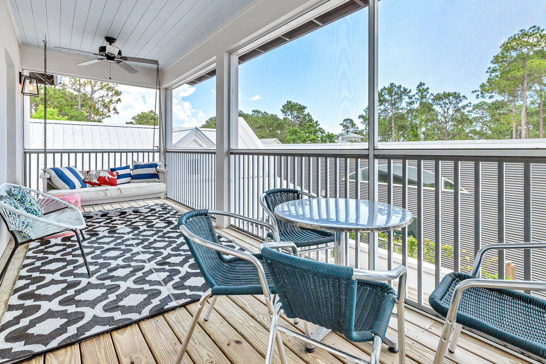 GULF SHORE MANOR-SEAGROVE - Residential