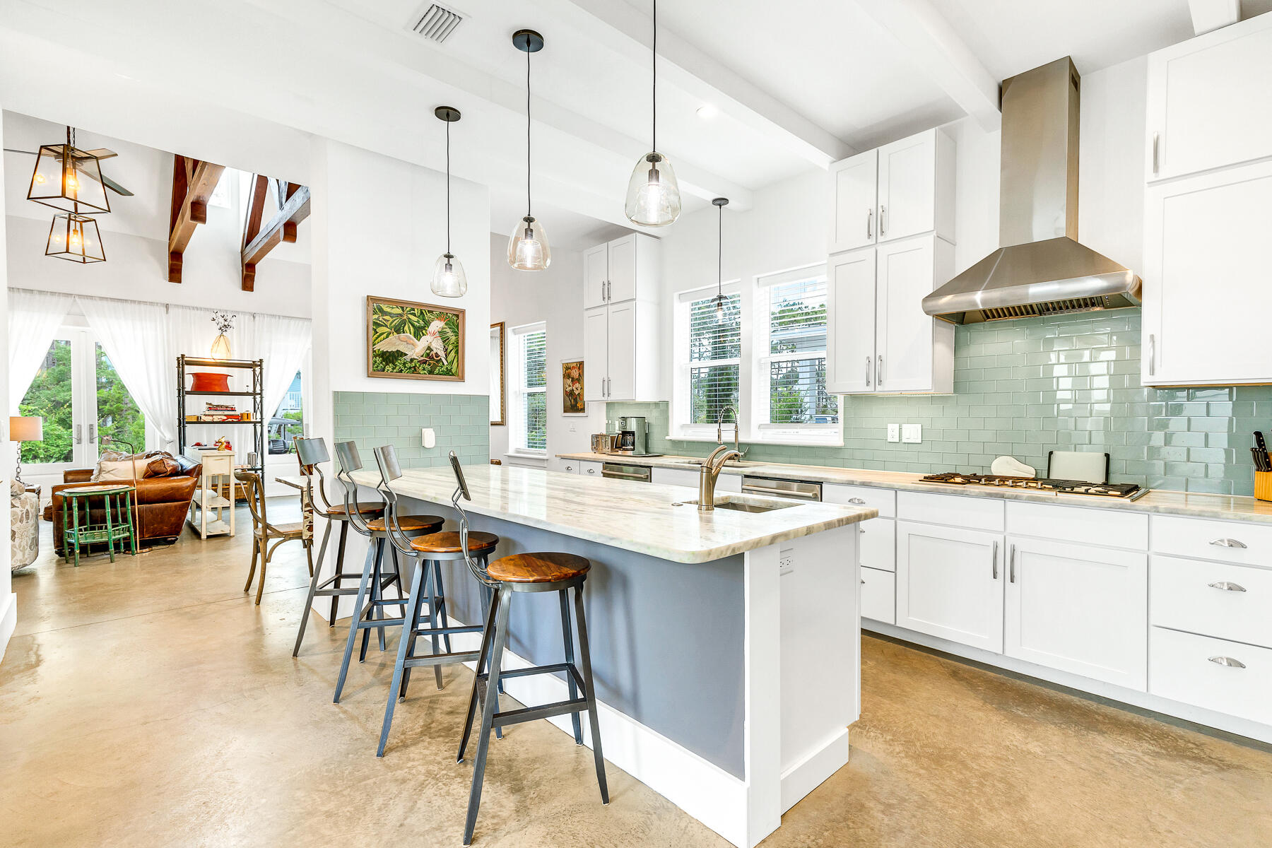 GULF SHORE MANOR-SEAGROVE - Residential