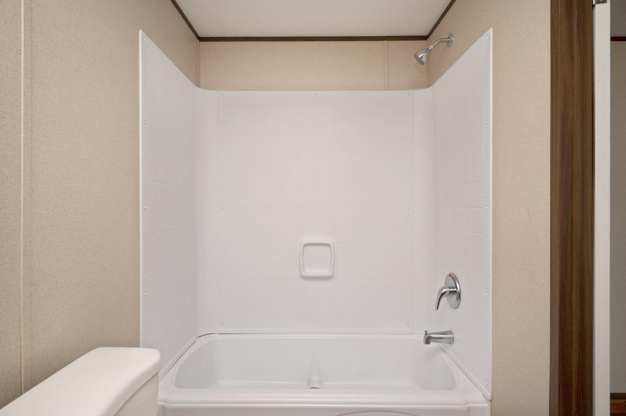 THE PINES S/D LOT 31 BLK 10 - Residential