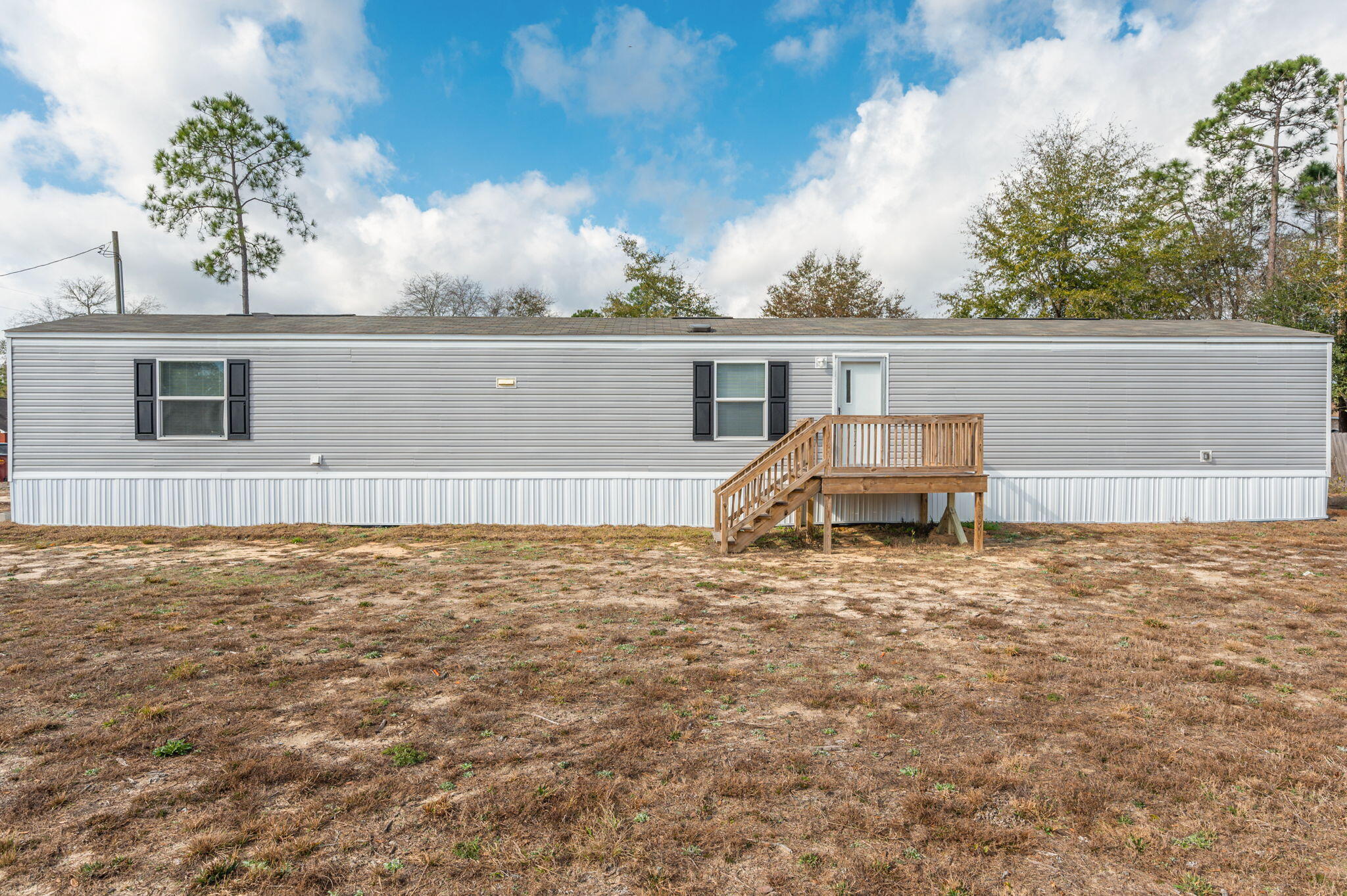 THE PINES S/D LOT 31 BLK 10 - Residential