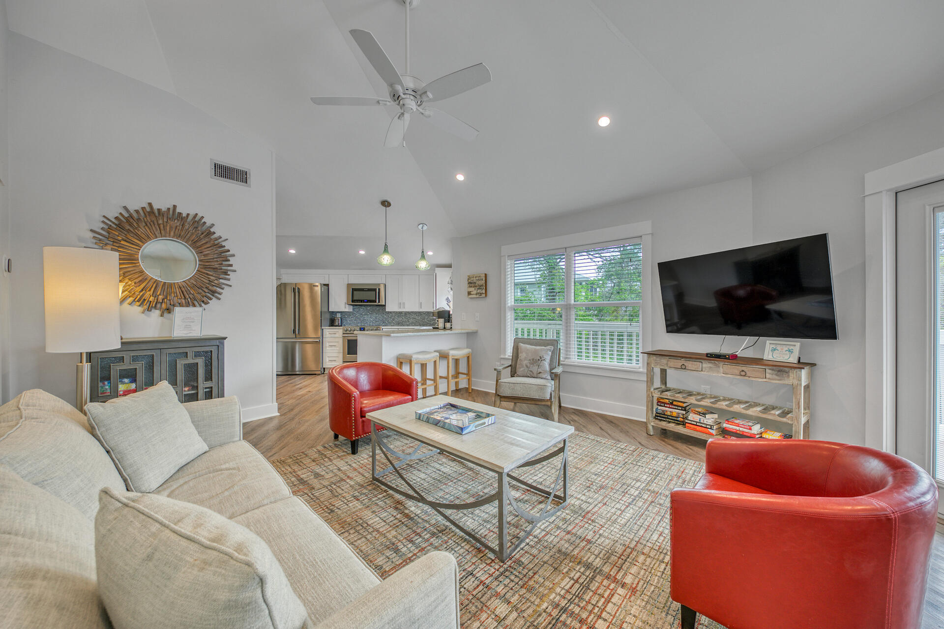 BLUE MOUNTAIN BEACH - Residential