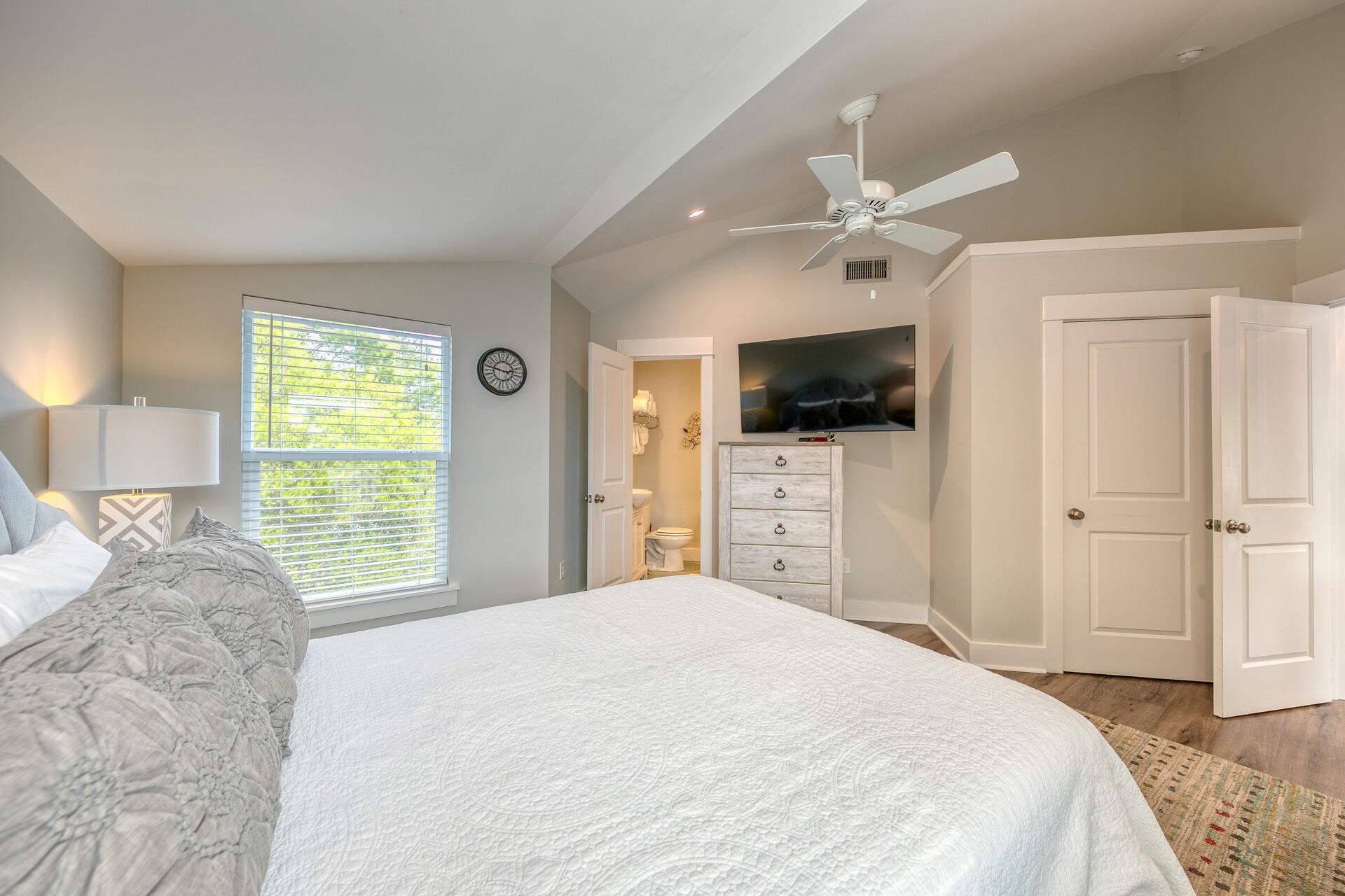 BLUE MOUNTAIN BEACH - Residential