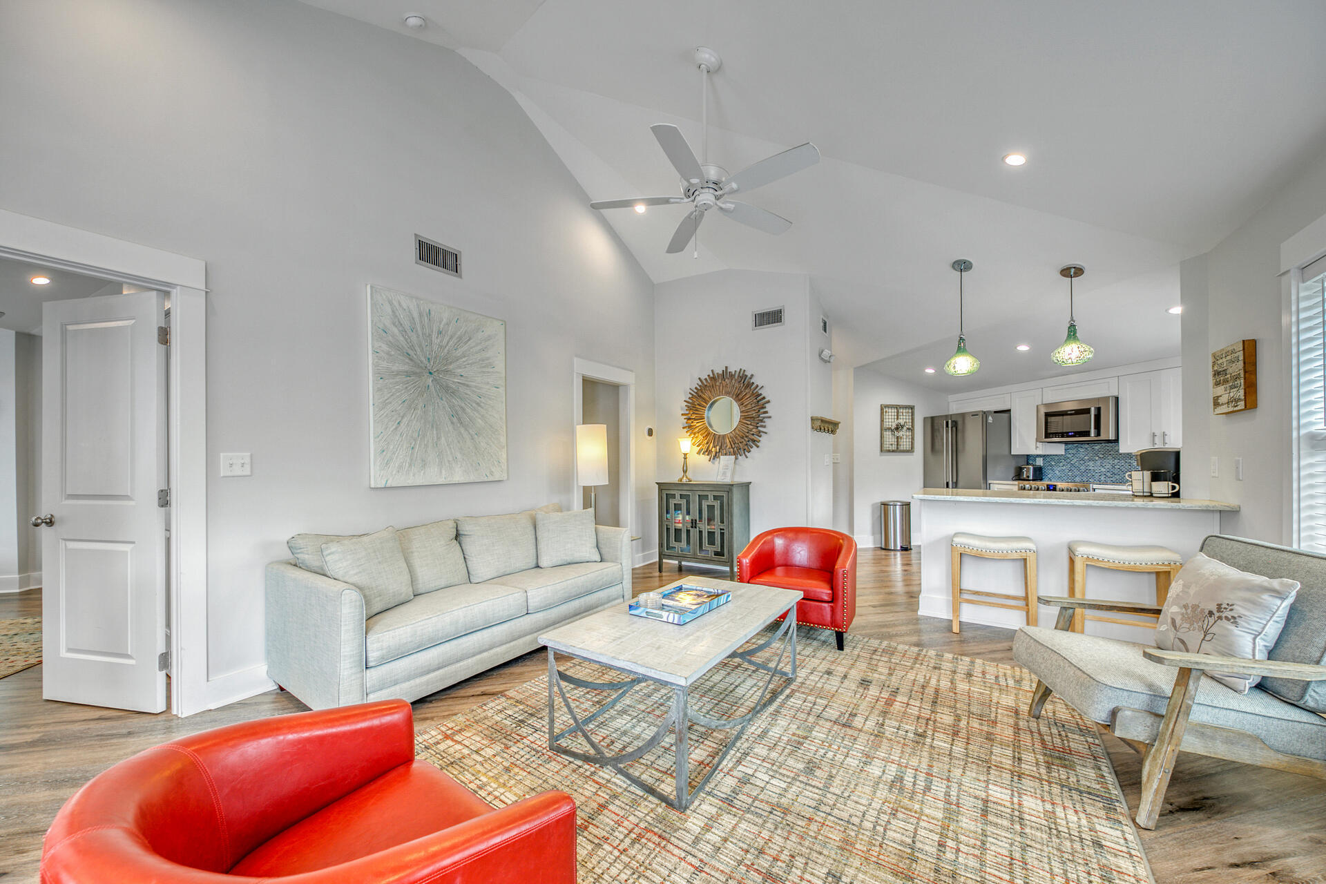 BLUE MOUNTAIN BEACH - Residential