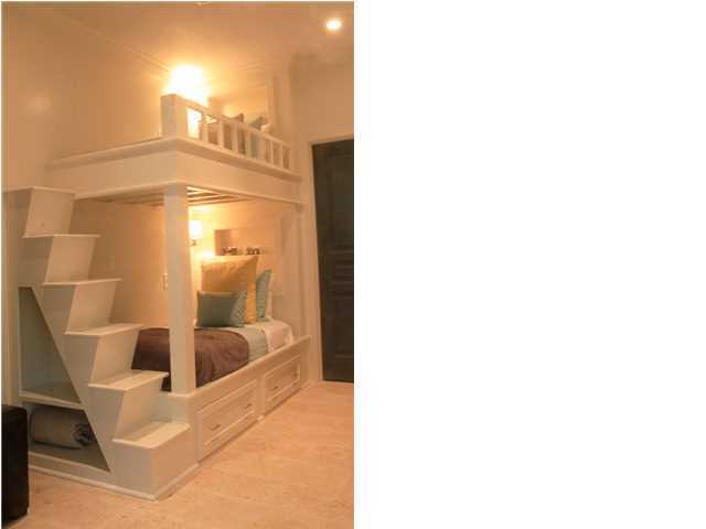 SEAGROVE 1ST ADDN - Residential