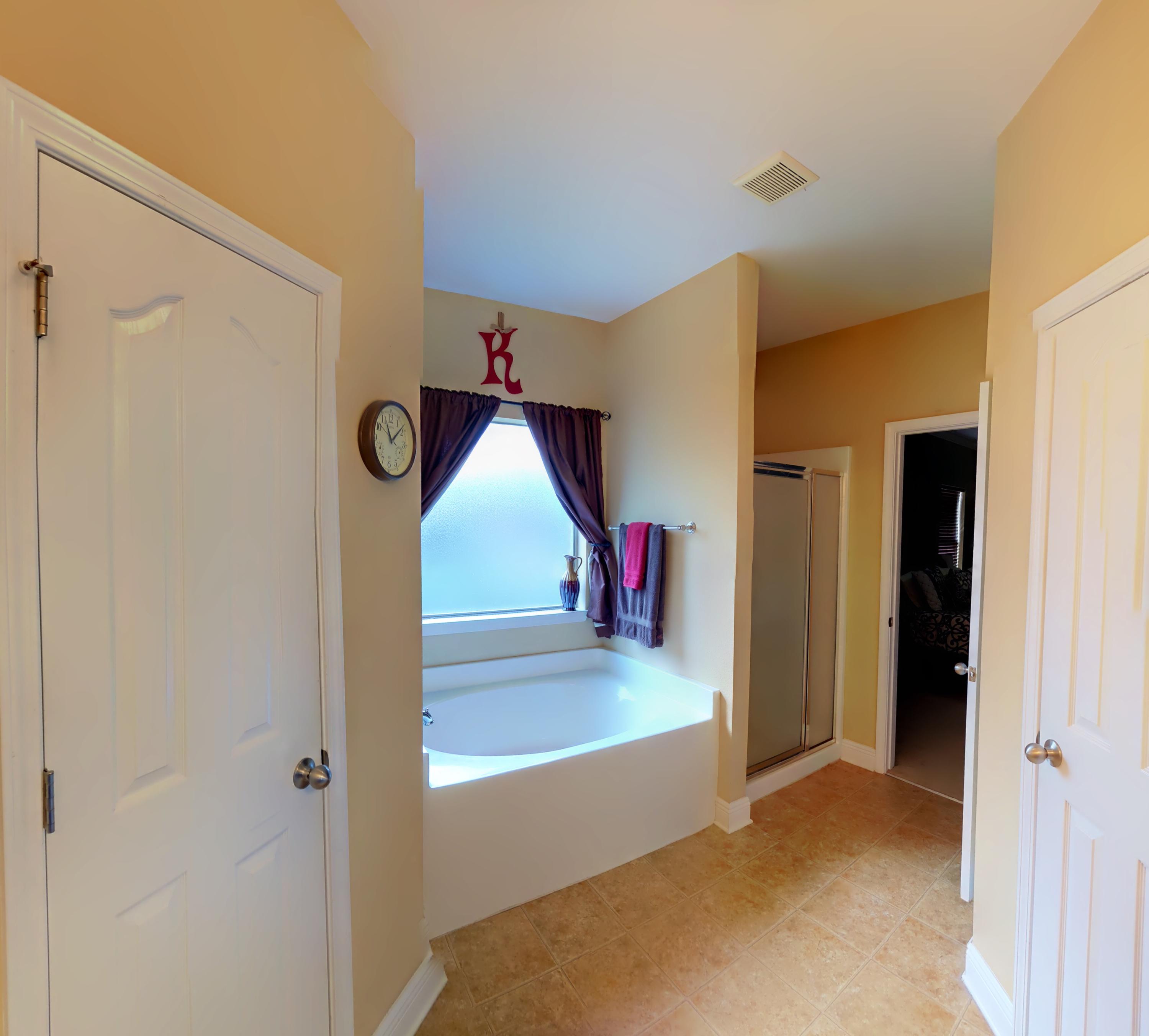 ROLLING RIDGE - Residential