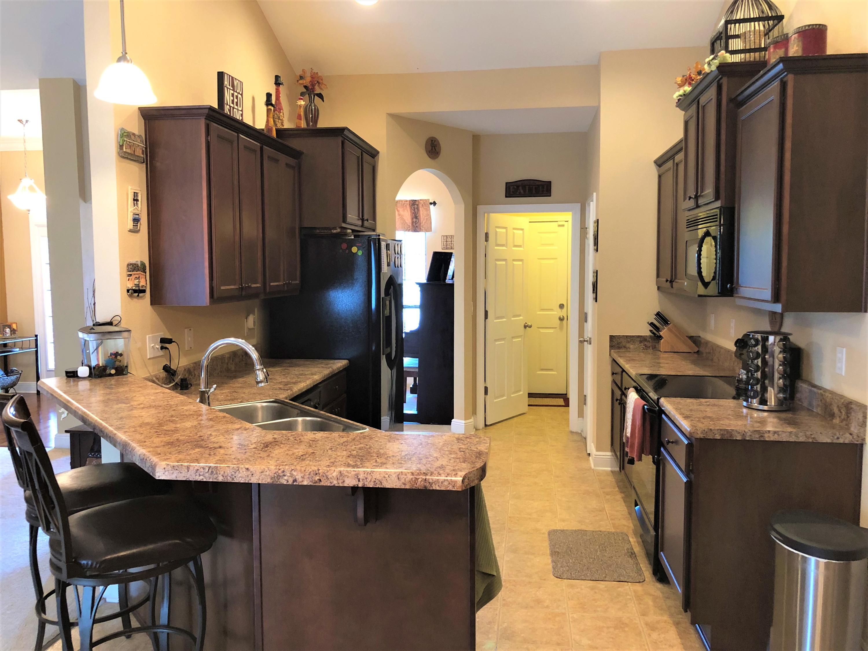 ROLLING RIDGE - Residential