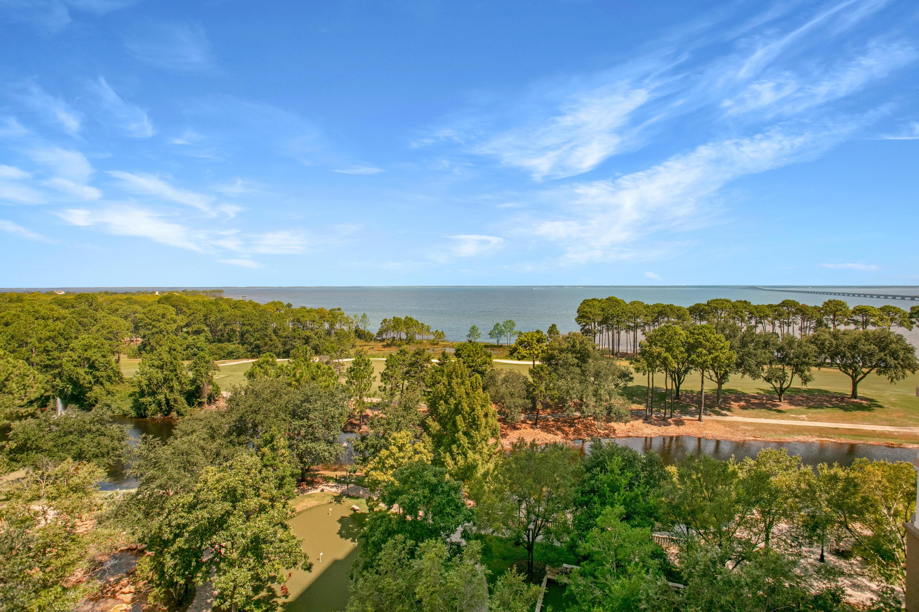 ONE WATER PLACE - Residential