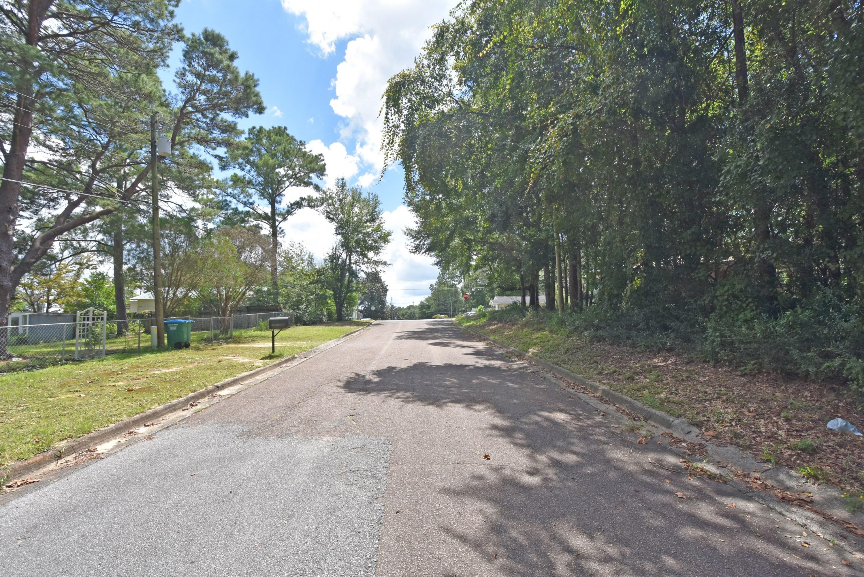 EDNEYS 3RD ADDN - Land