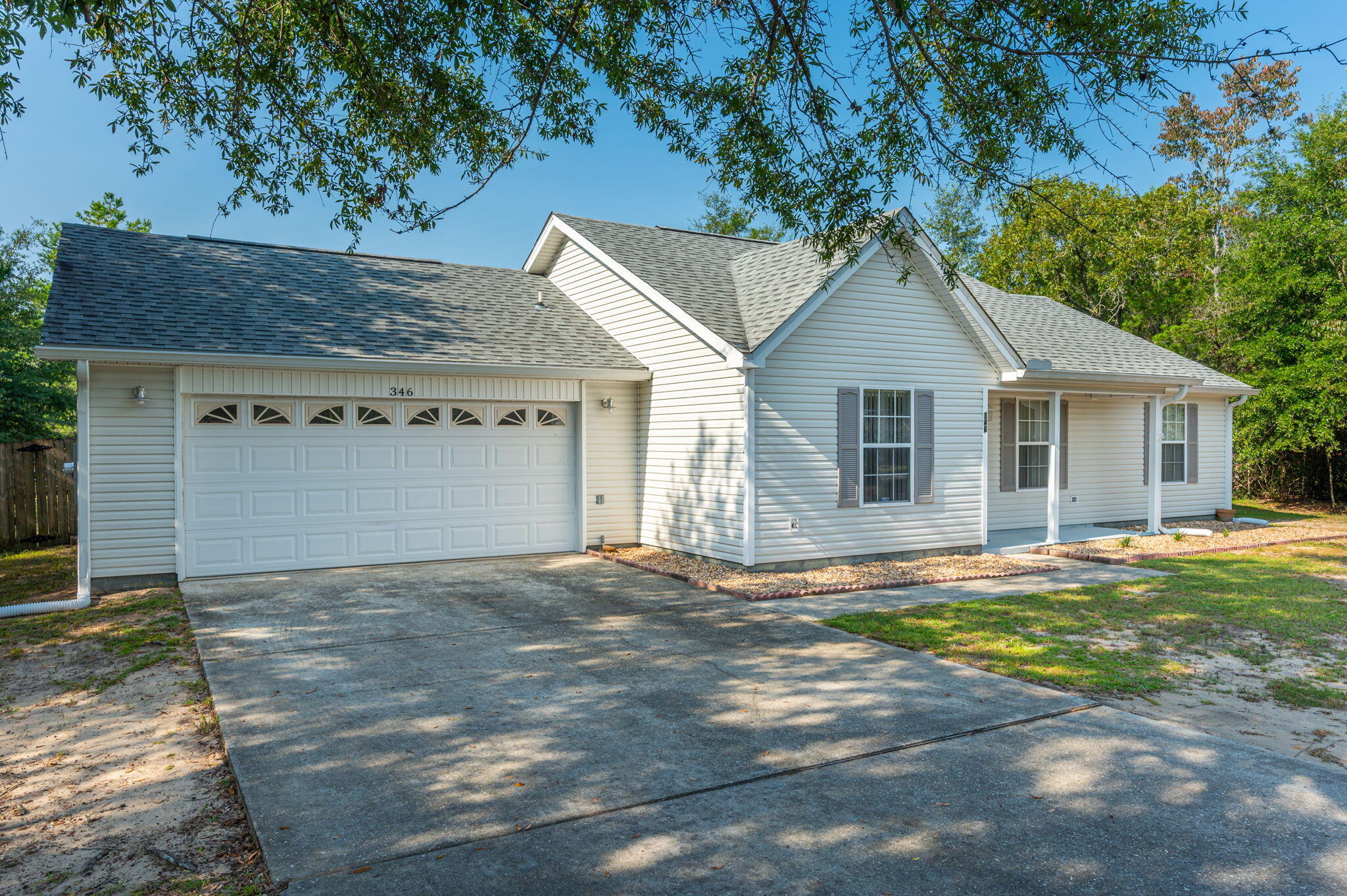 METES & BOUNDS - Residential Lease