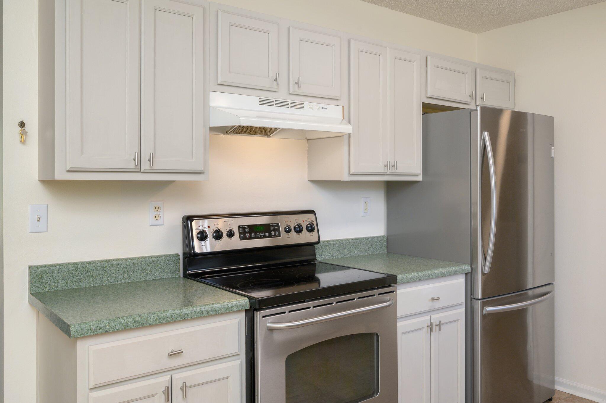 METES & BOUNDS - Residential Lease