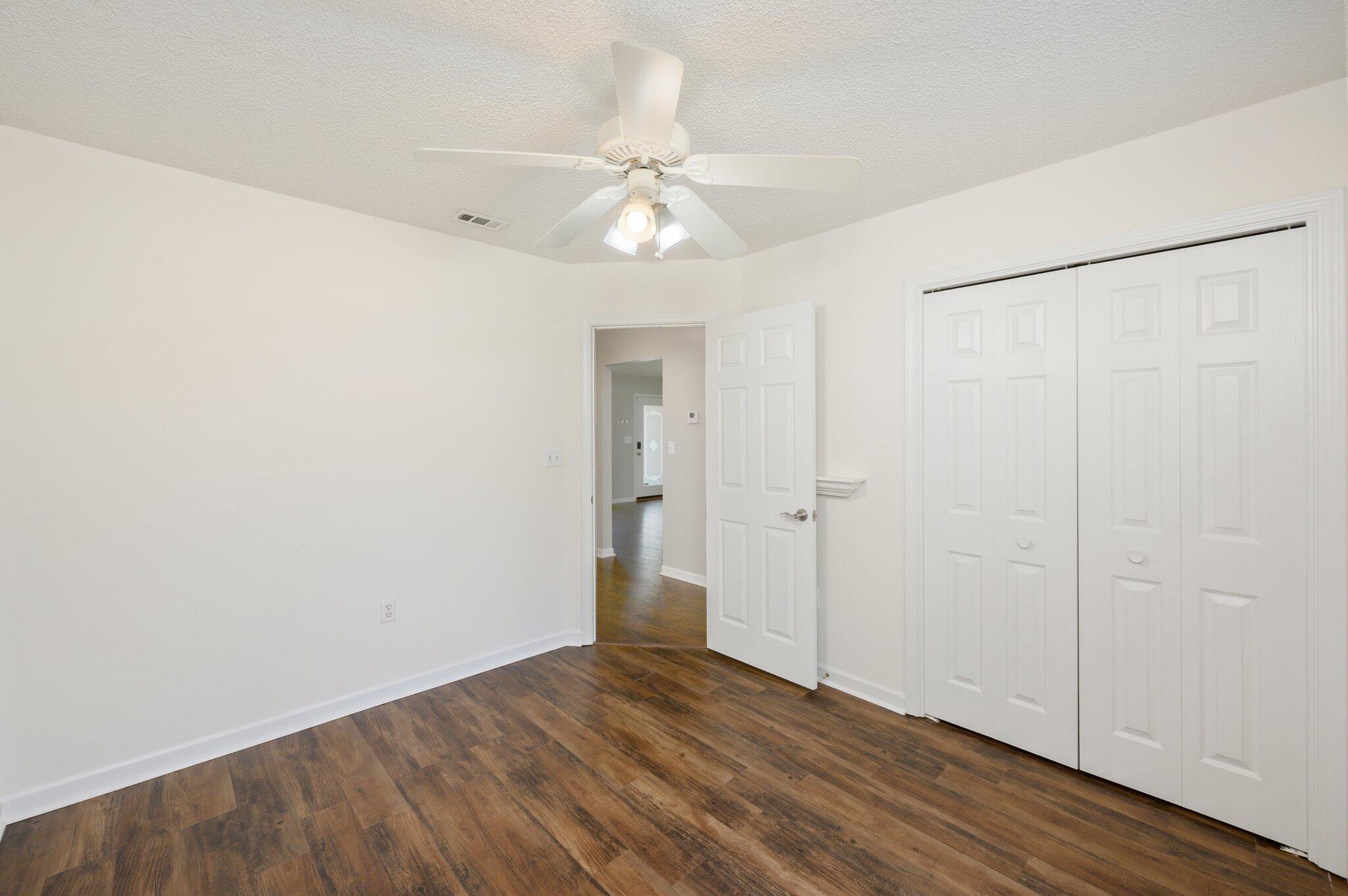 METES & BOUNDS - Residential Lease