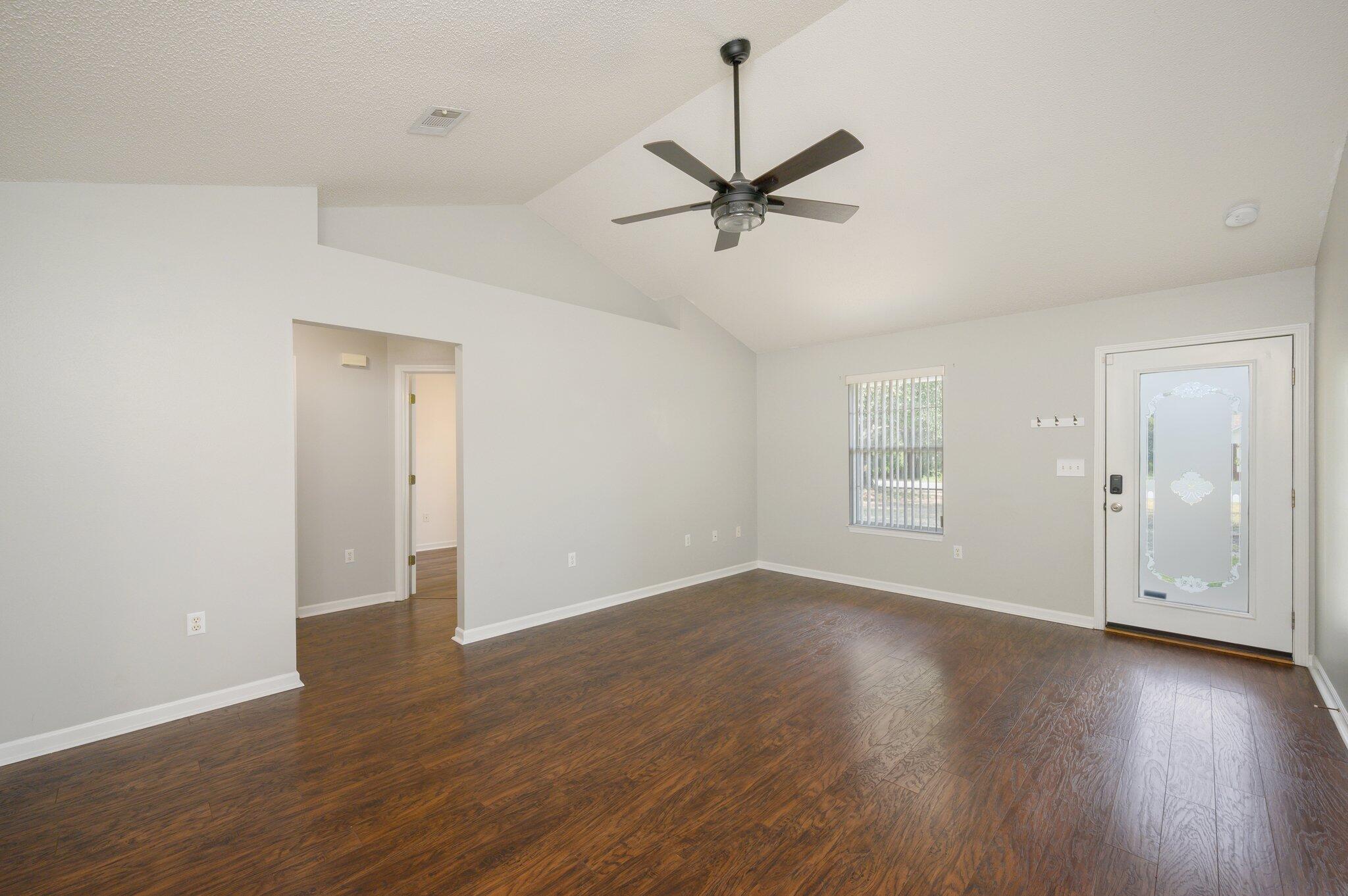 METES & BOUNDS - Residential Lease