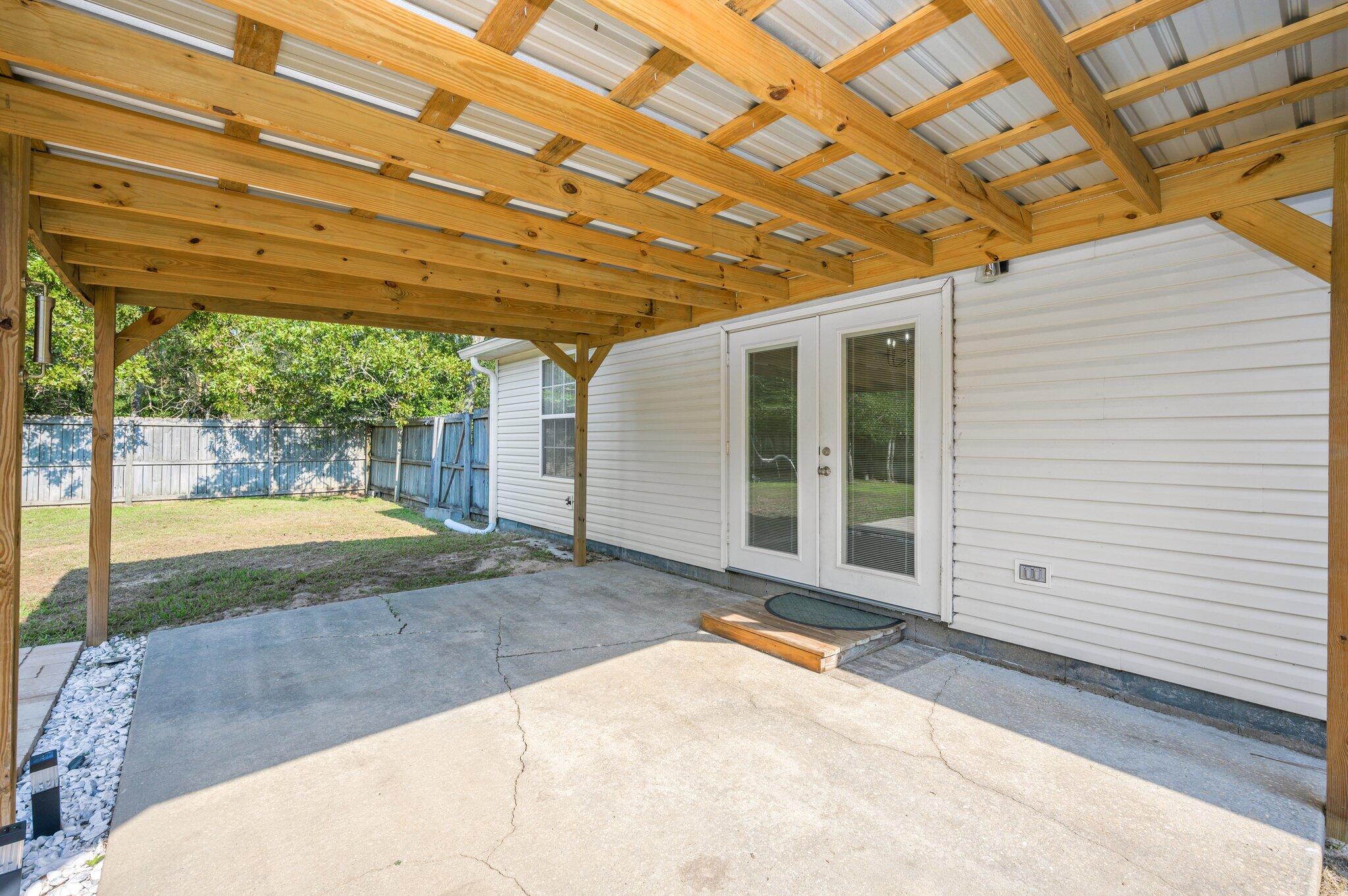 METES & BOUNDS - Residential Lease