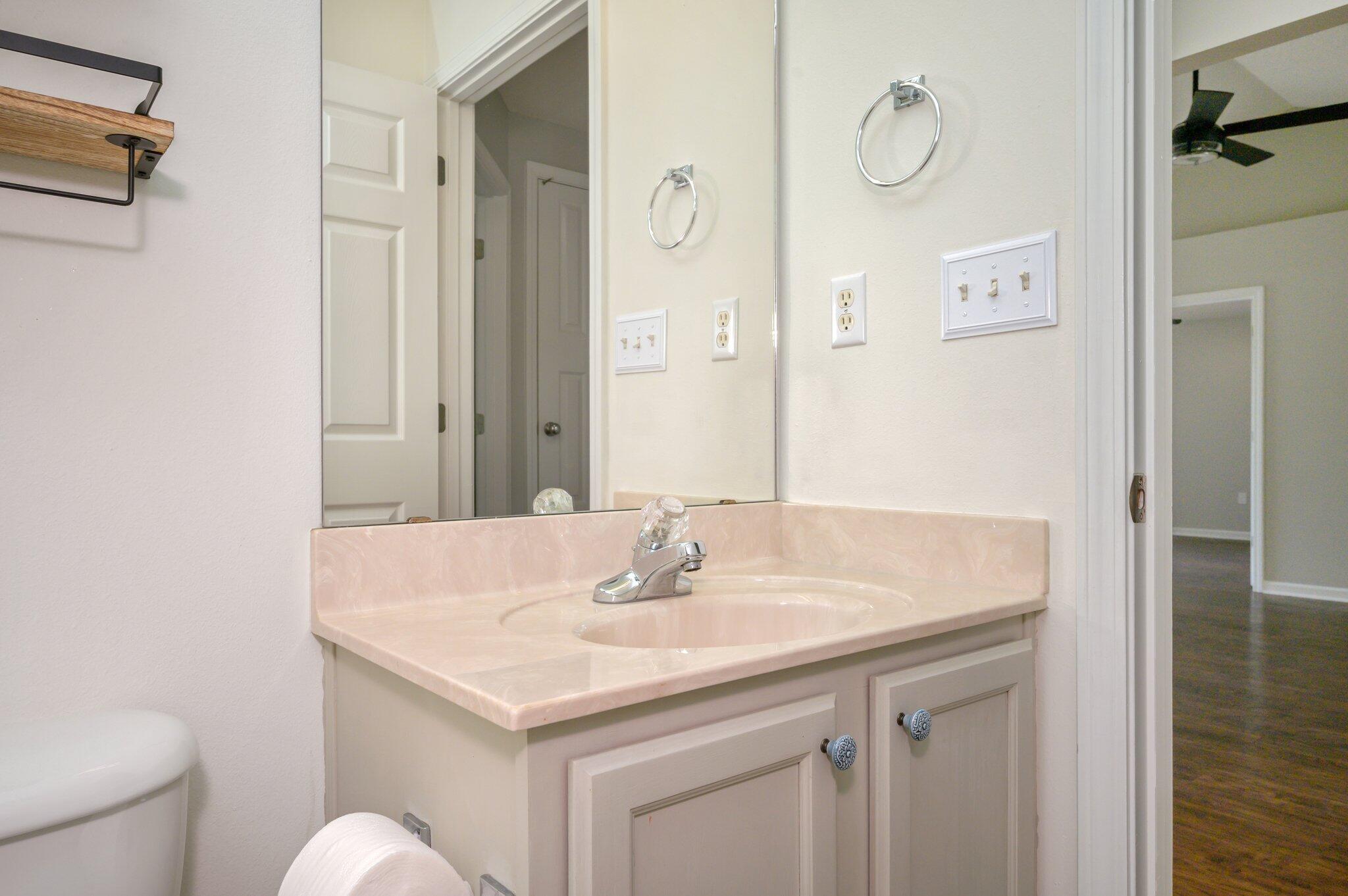 METES & BOUNDS - Residential Lease