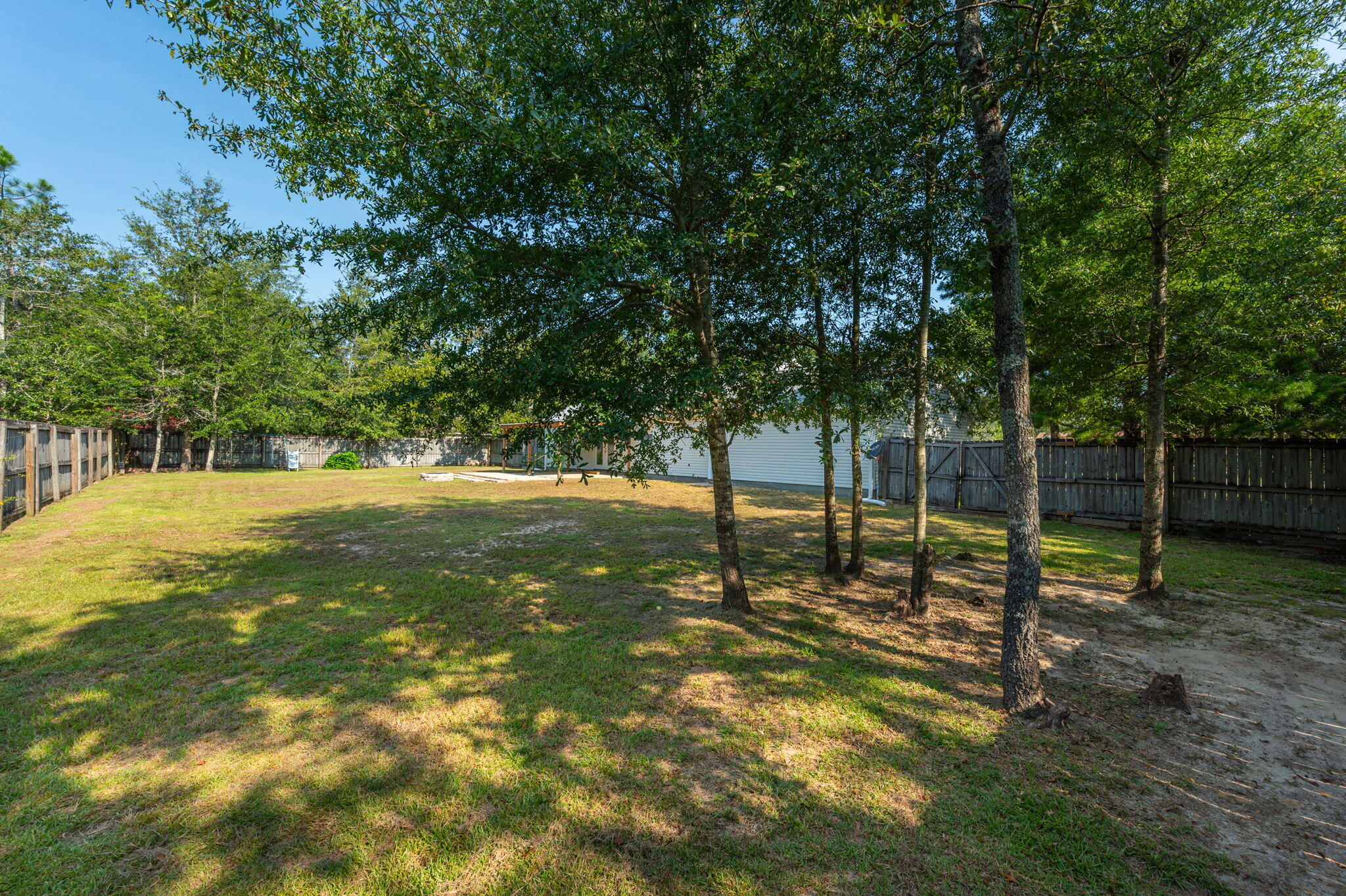 METES & BOUNDS - Residential Lease