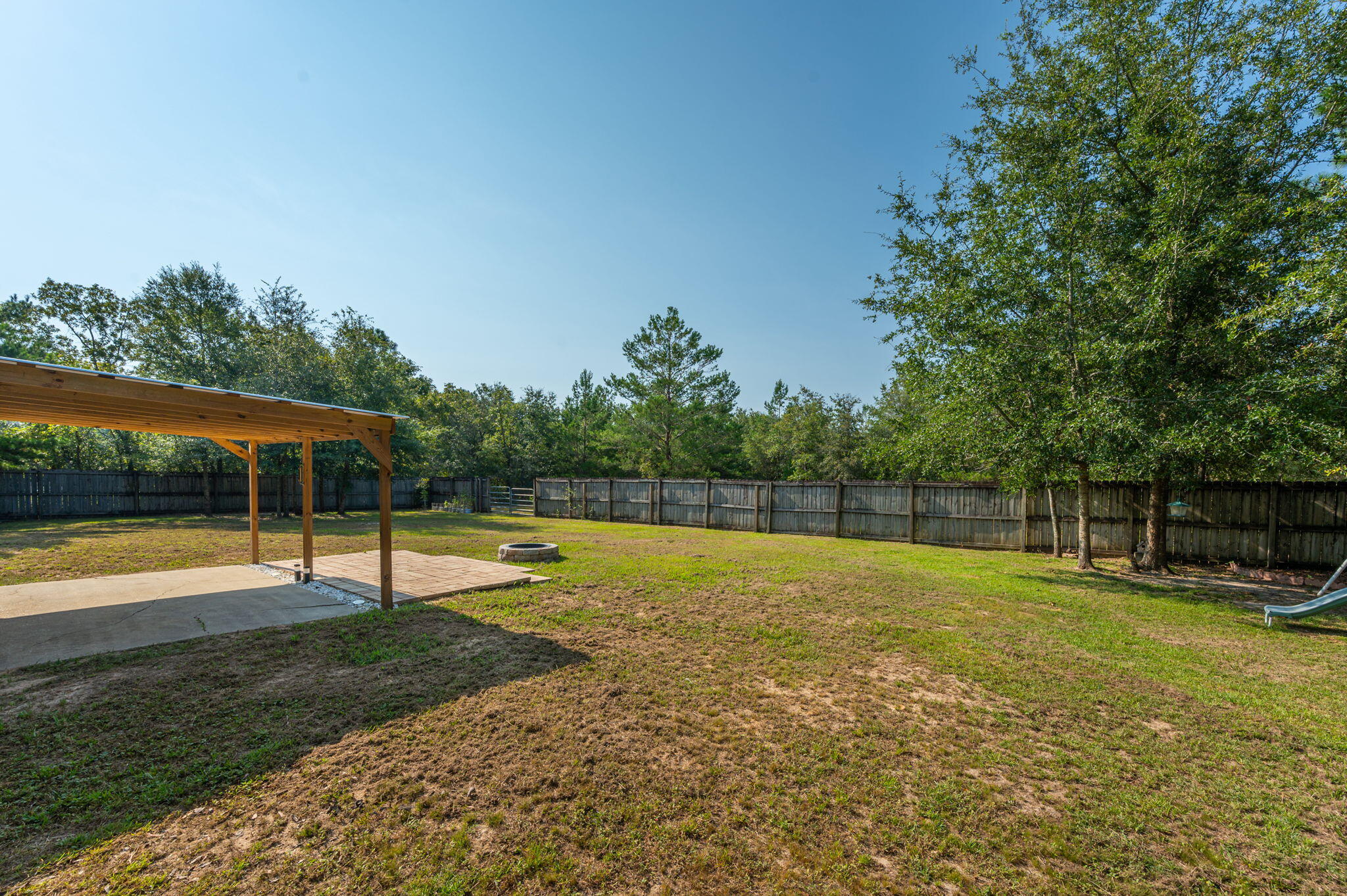 METES & BOUNDS - Residential Lease