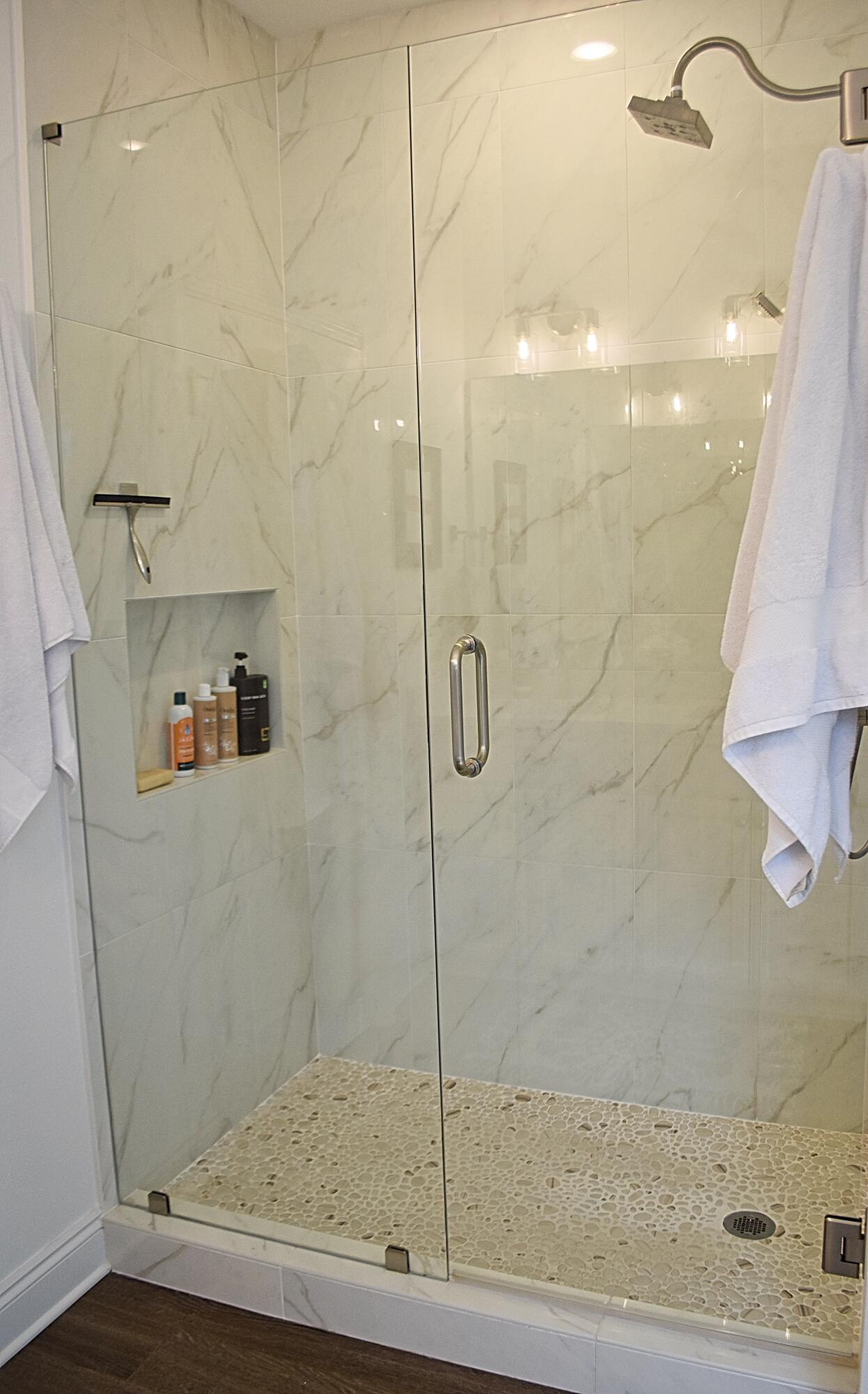 CANOPIES OF FREEPORT - Residential