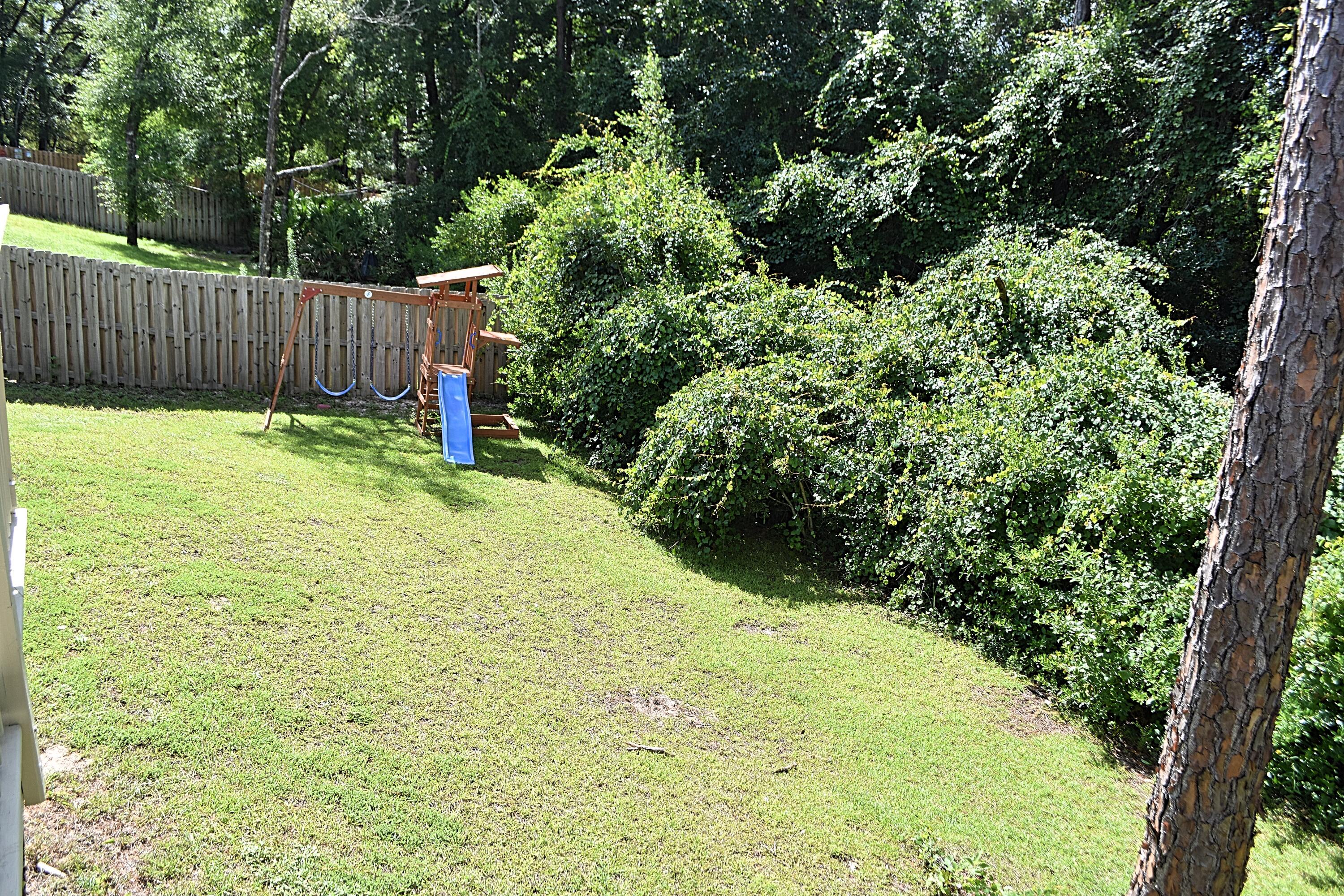 CANOPIES OF FREEPORT - Residential