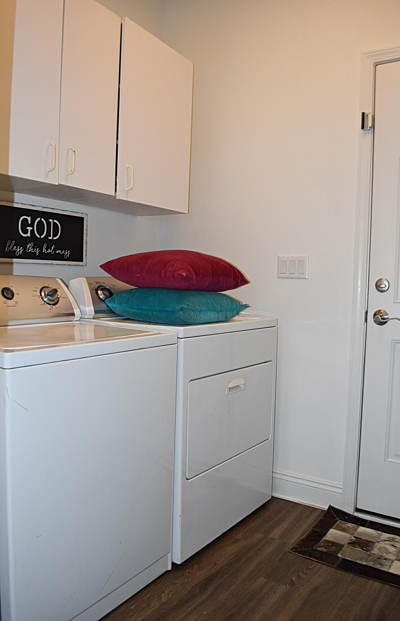 CANOPIES OF FREEPORT - Residential