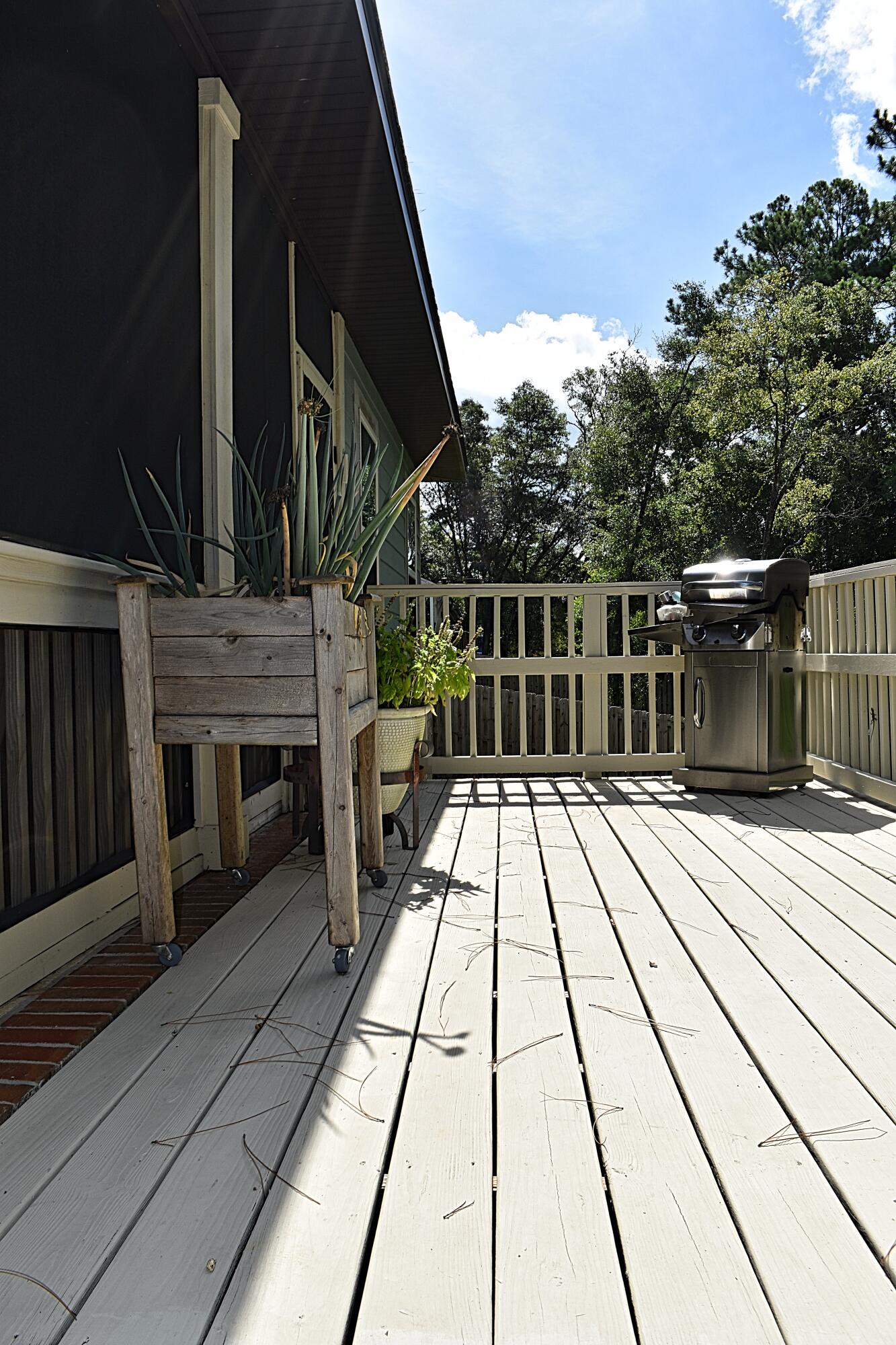 CANOPIES OF FREEPORT - Residential