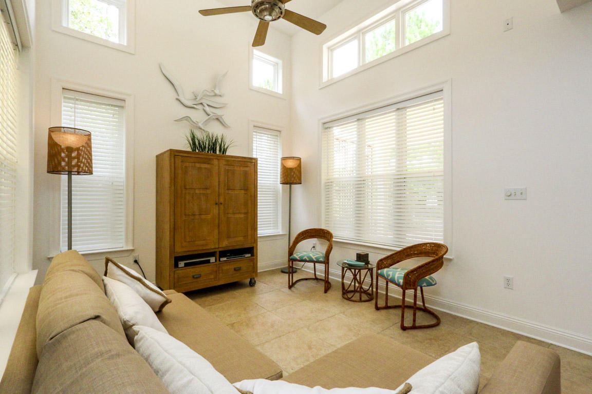 CASSINE VILLAGE - Residential