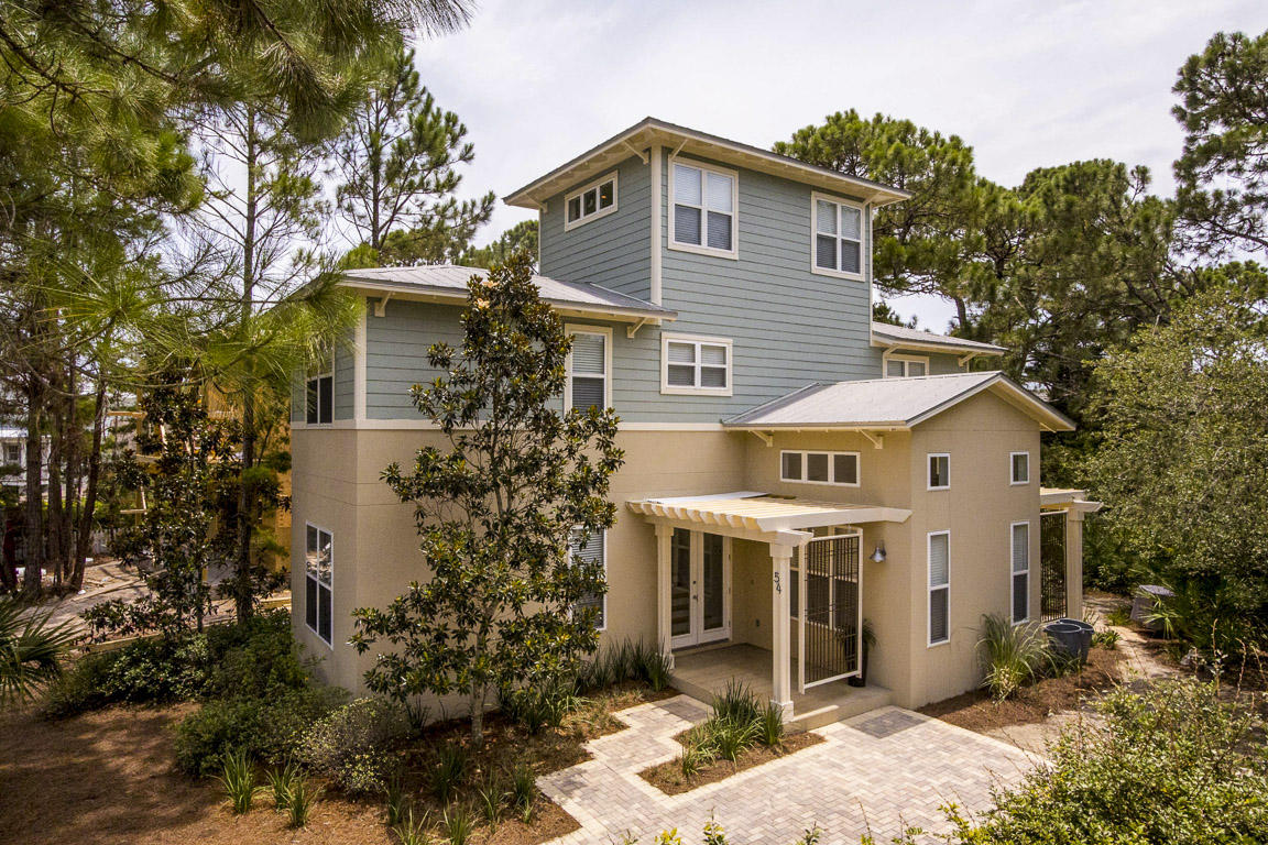 CASSINE VILLAGE - Residential