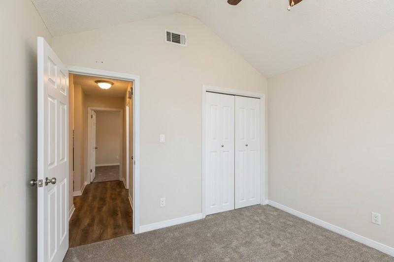 HIDDEN TRAILS PH 2 - Residential