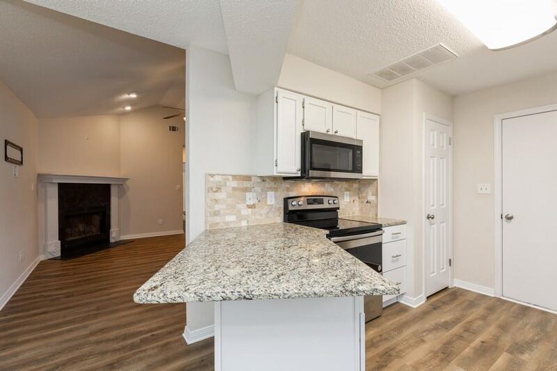 HIDDEN TRAILS PH 2 - Residential