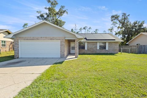 Photo of 2011 Geralo Lane, Lynn Haven, FL 32444 (MLS # 988280)