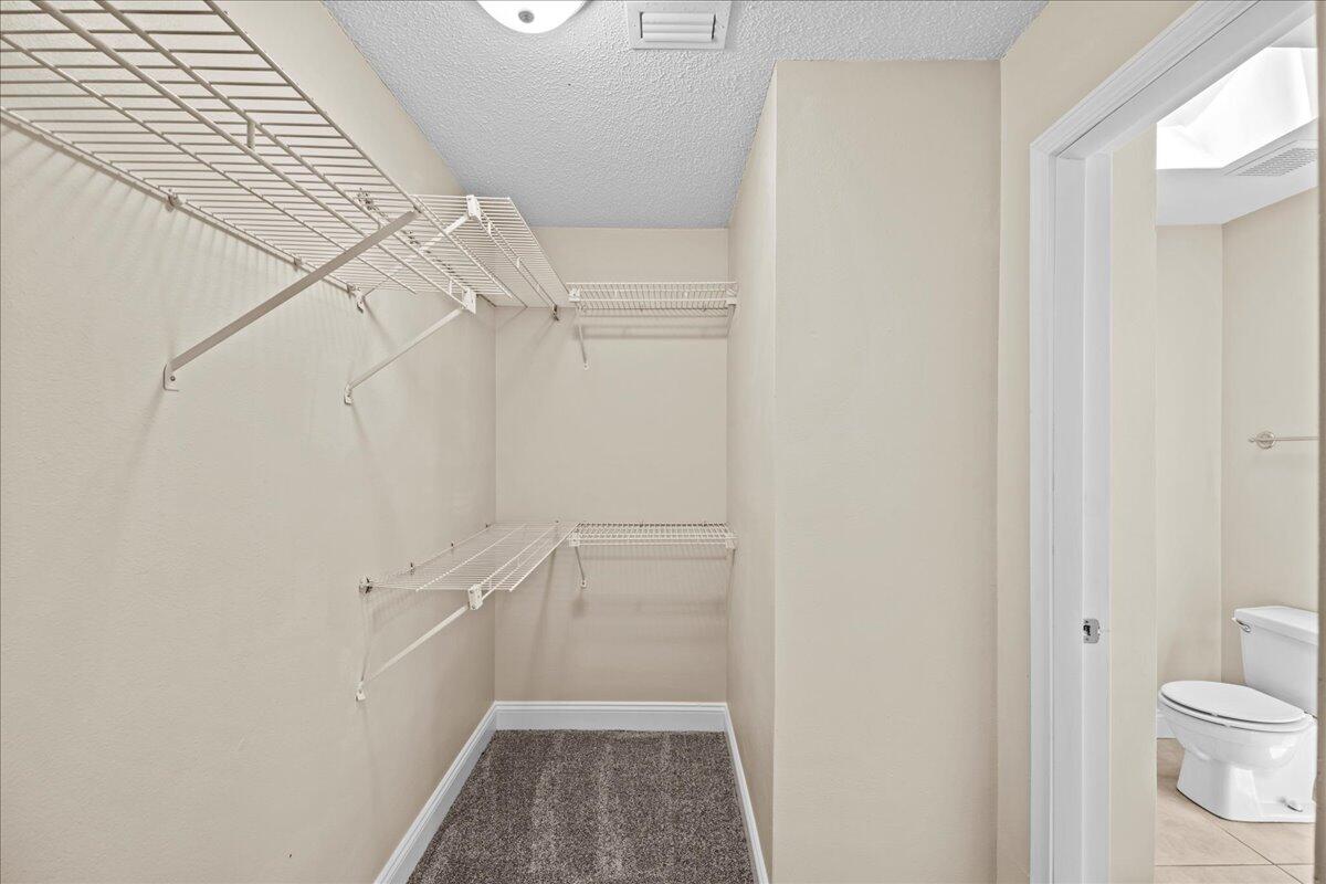 VALPARAISO PINECREST 6 - Residential