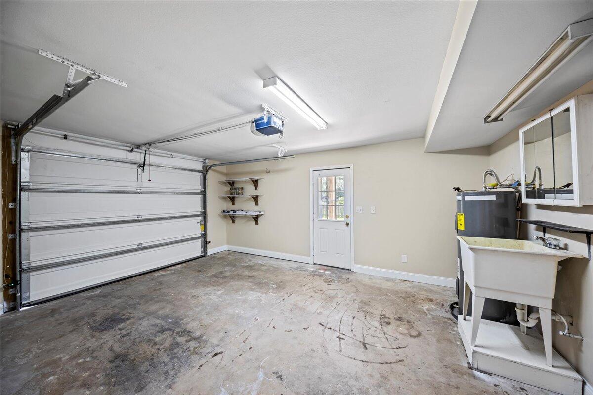 VALPARAISO PINECREST 6 - Residential