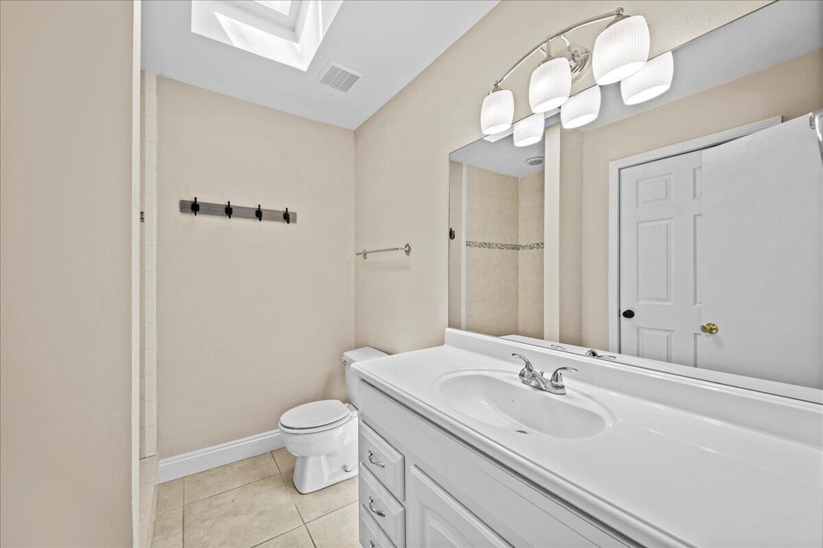 VALPARAISO PINECREST 6 - Residential