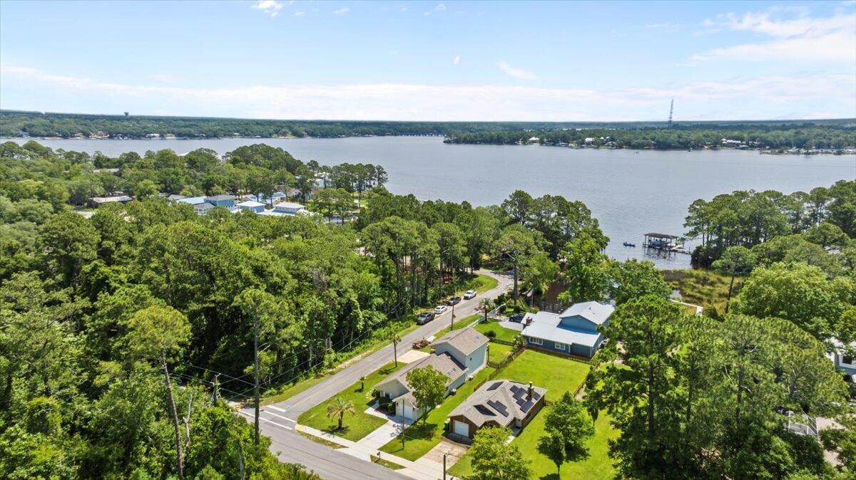 VALPARAISO PINECREST 6 - Residential