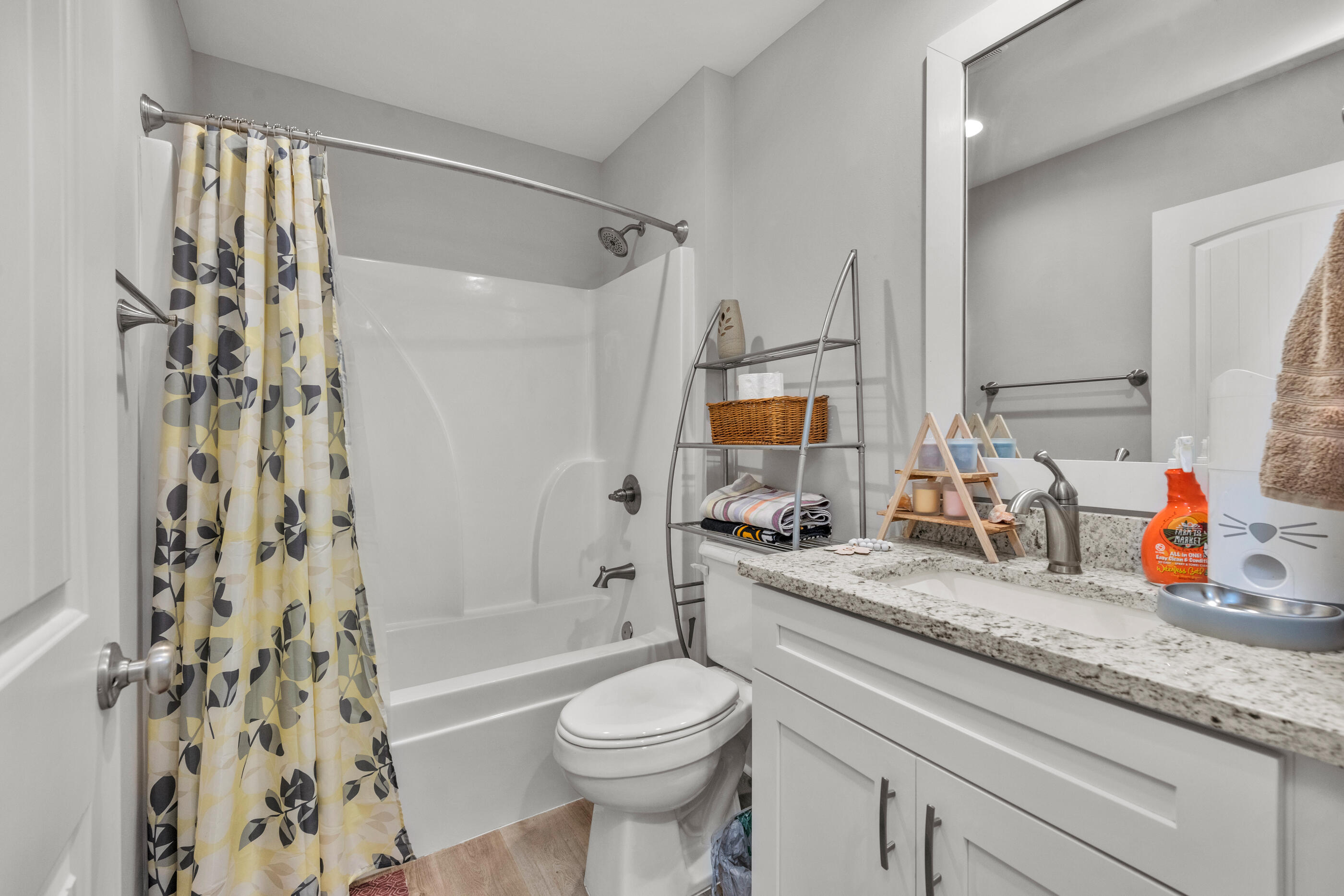 HIAWATHA RESERVATION - Residential