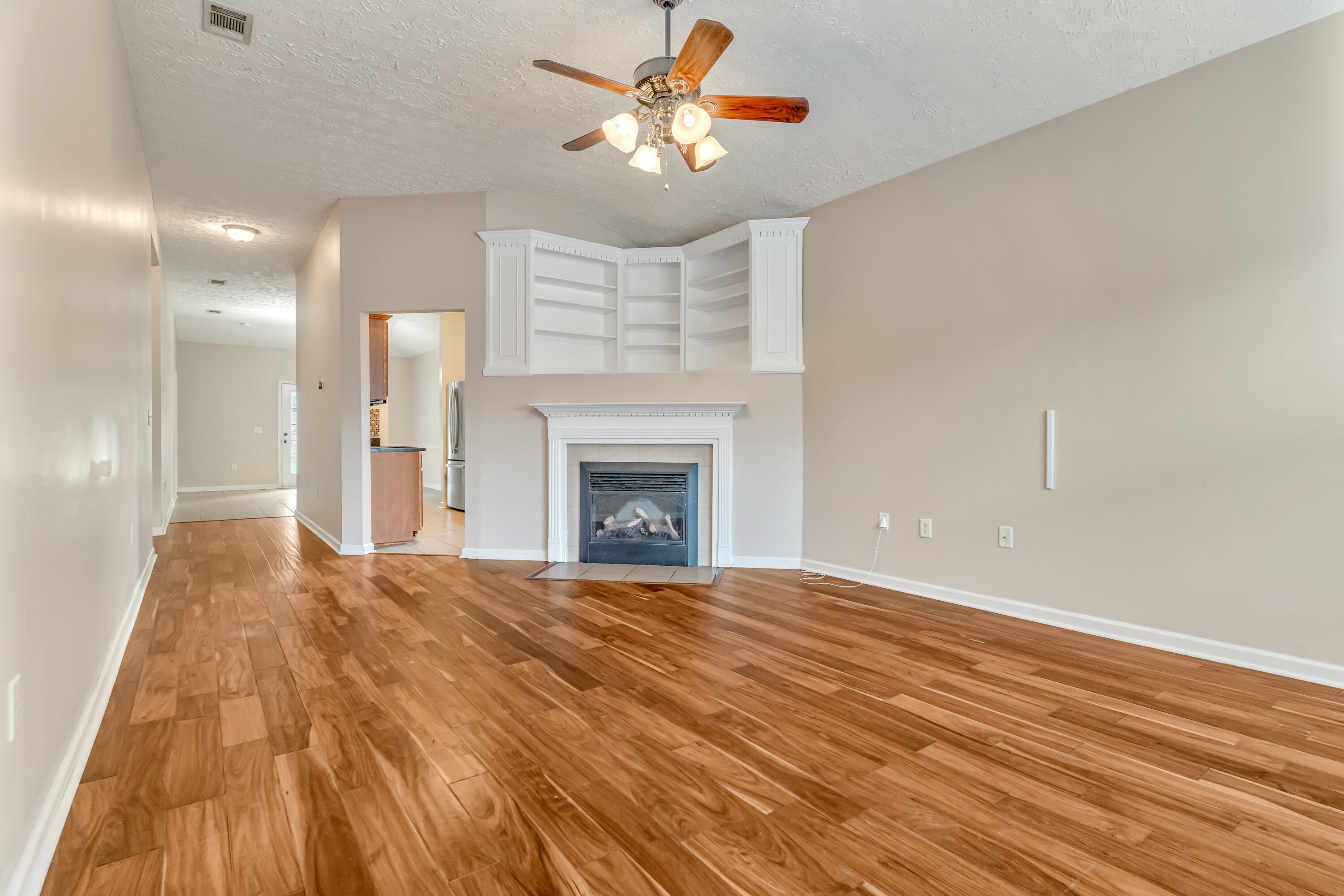 LAKE SILVER 1ST ADDN - Residential