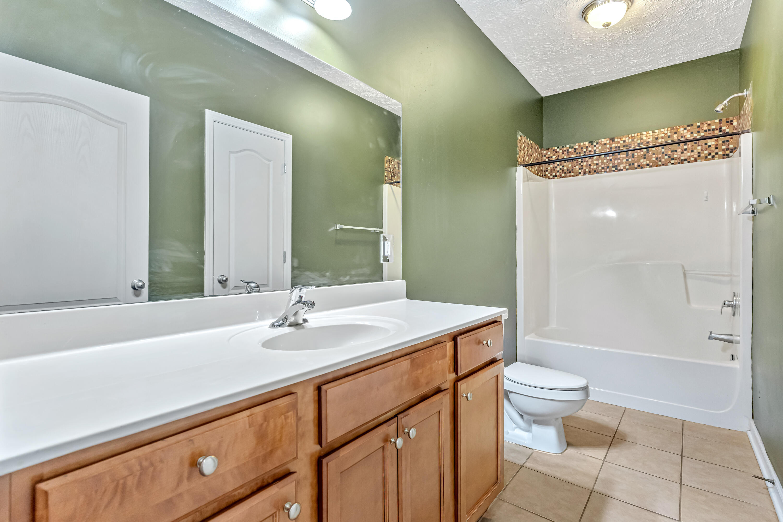 LAKE SILVER 1ST ADDN - Residential